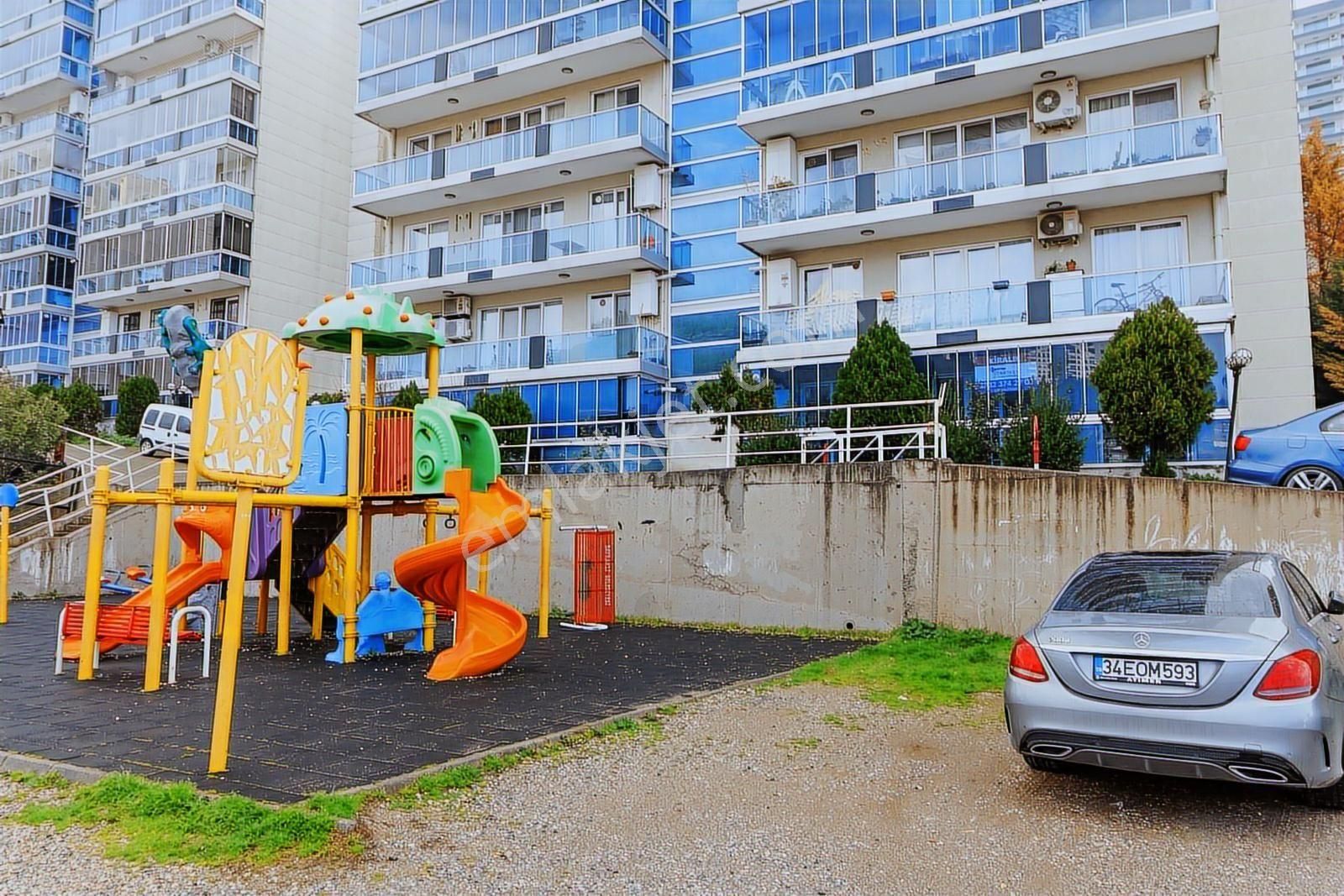 Yamanlar Mahallesi Anıtpark Sitesinde Kiralik 3+1 Daire - Görsel 31
