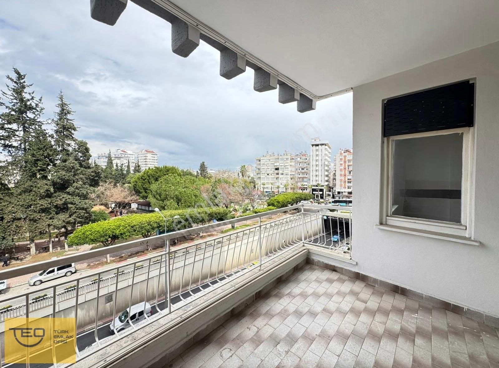 Türk Emlak'tan Yüzüncüyıl Yol Üzerinde 3+1 Kiralık Daire/ofis - Görsel 3