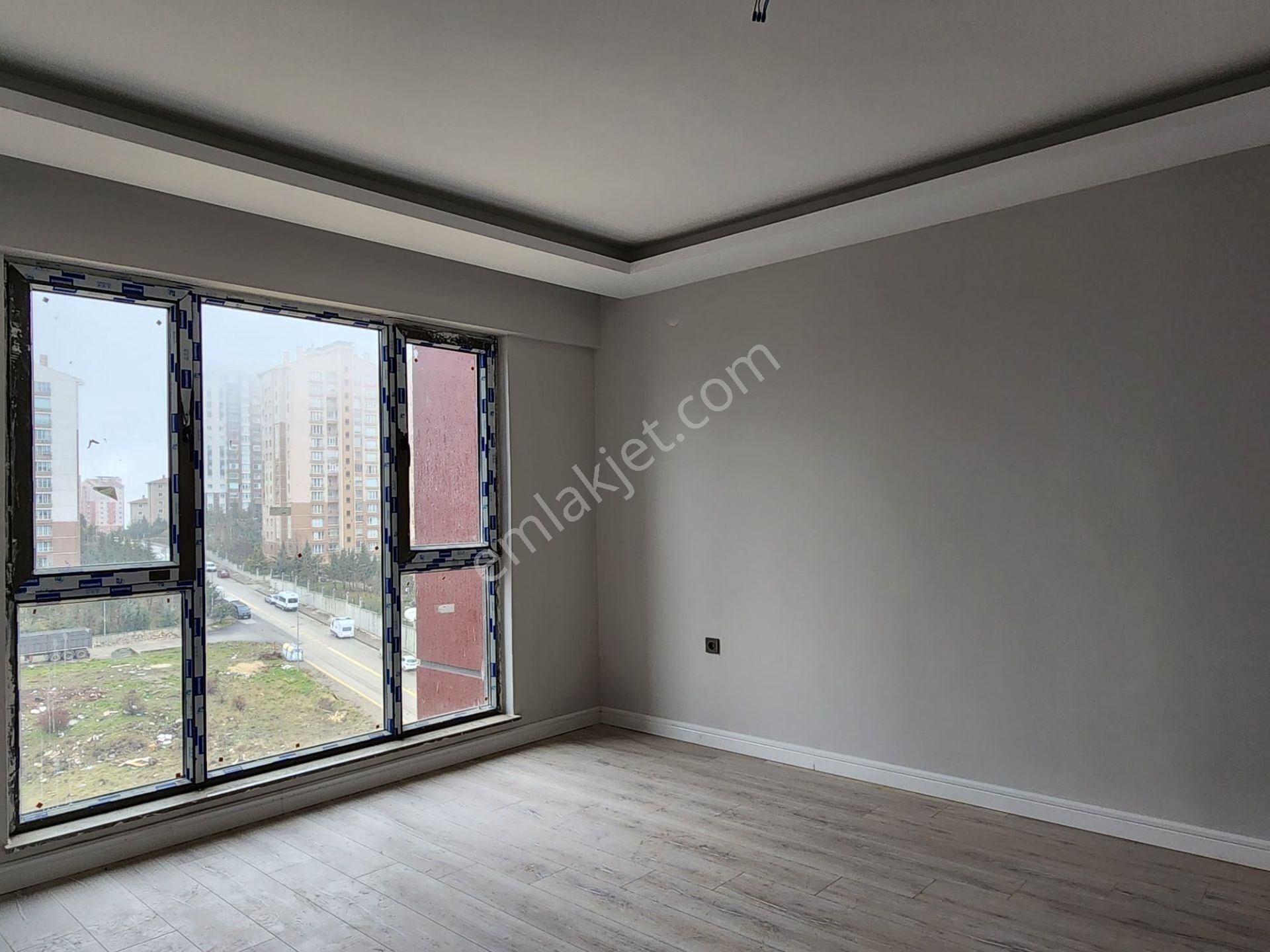 Yapracık'ta 2+1 Full Yapılı Site İçerisinde Sıfır Kiralık - Görsel 11