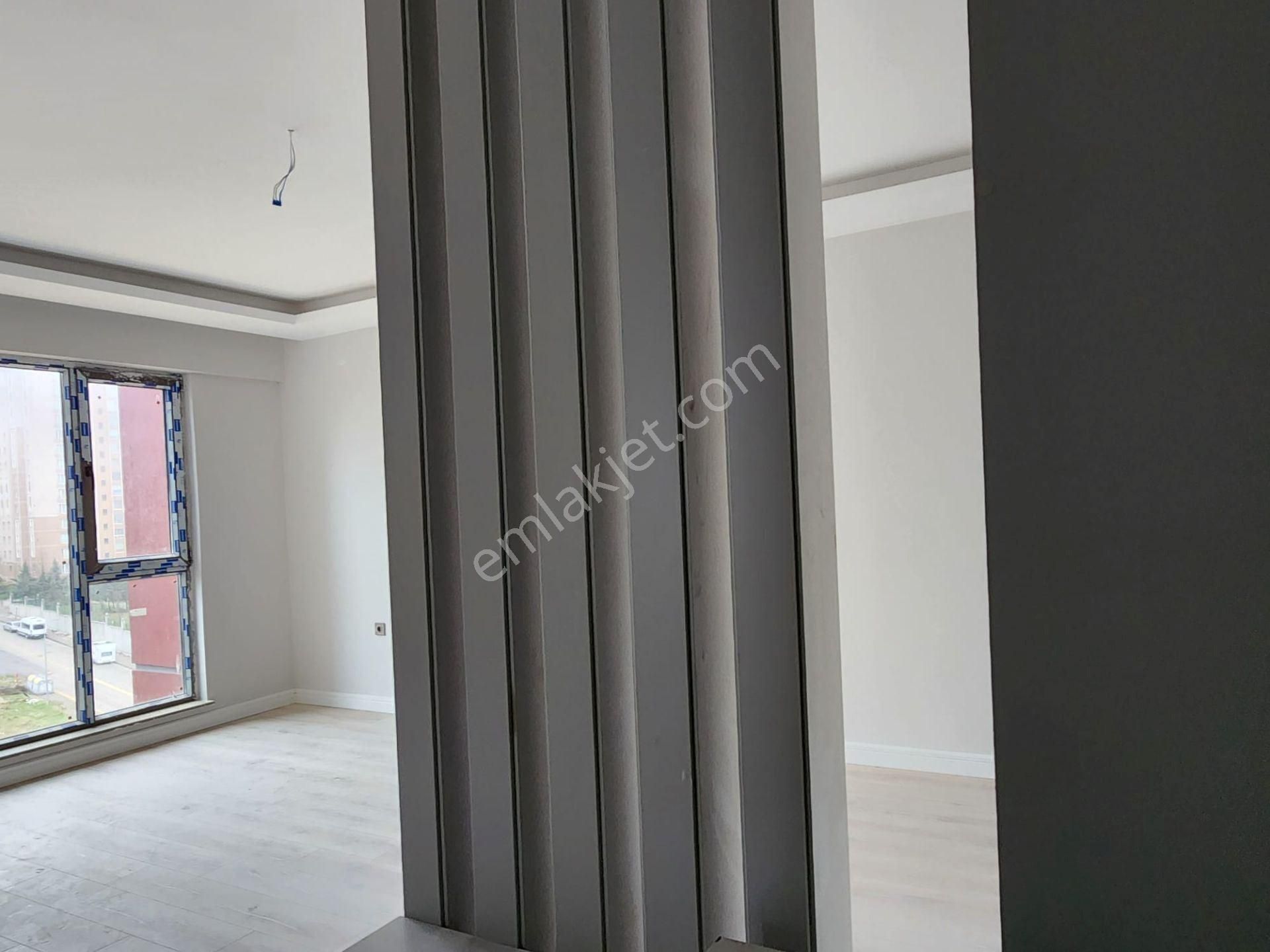 Yapracık'ta 2+1 Full Yapılı Site İçerisinde Sıfır Kiralık - Görsel 12