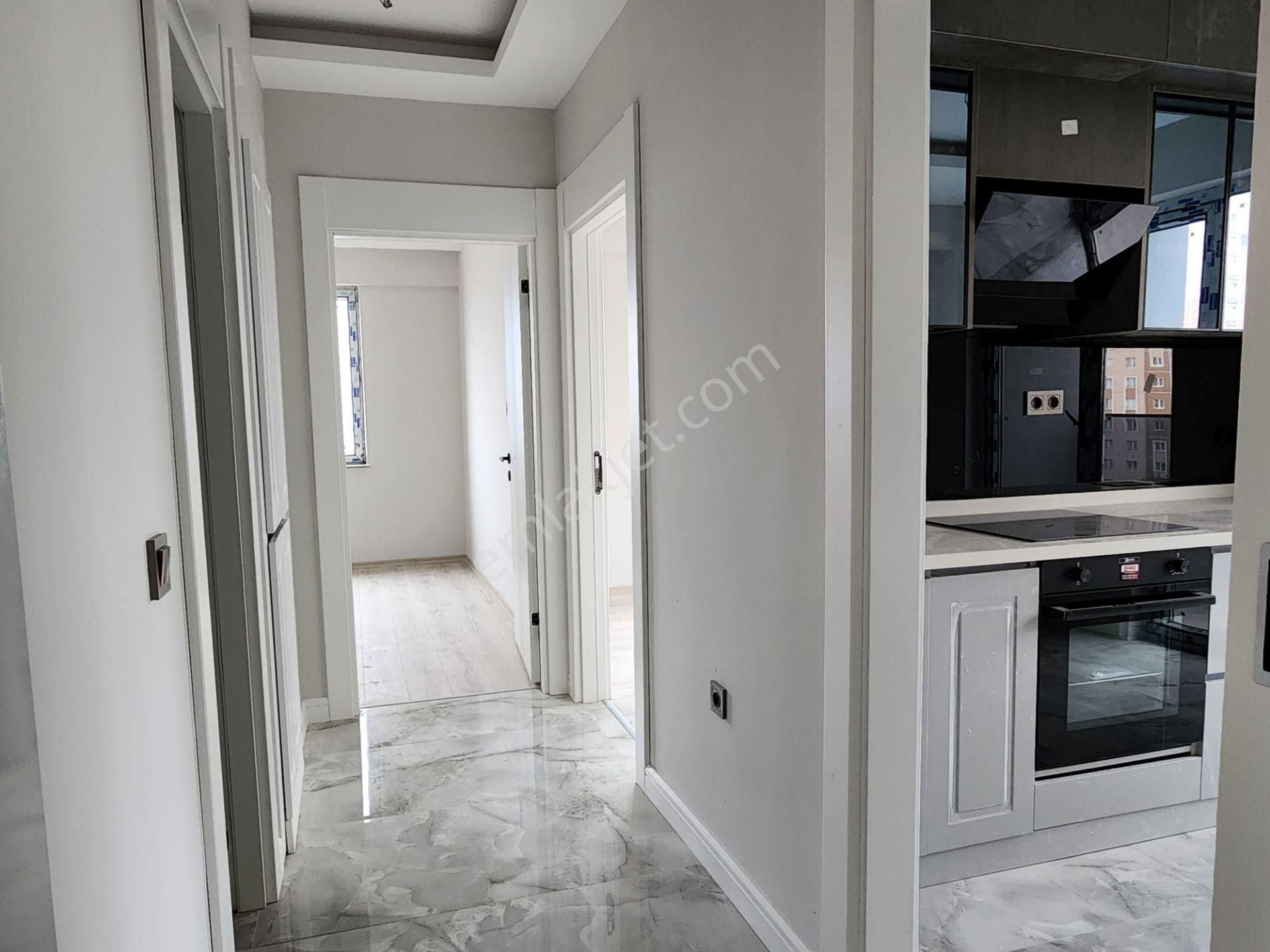 Yapracık'ta 2+1 Full Yapılı Site İçerisinde Sıfır Kiralık - Görsel 14