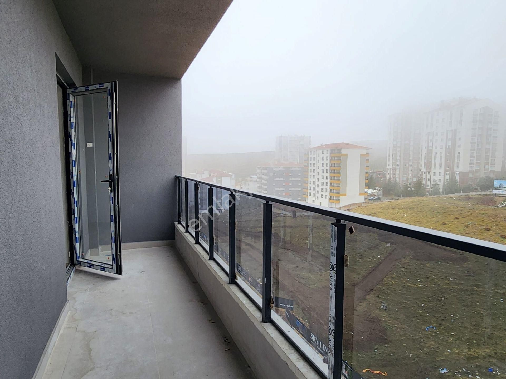 Yapracık'ta 2+1 Full Yapılı Site İçerisinde Sıfır Kiralık - Görsel 25