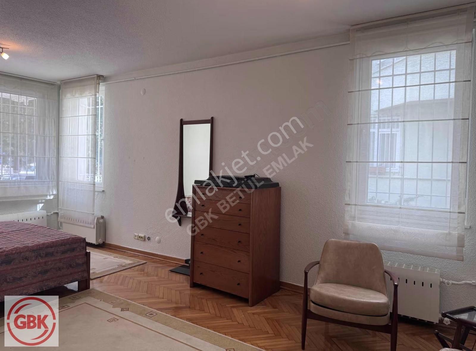 1+1 For Rent İn Gaziosmanpaşa, Şairler Street 90 M² - Görsel 3