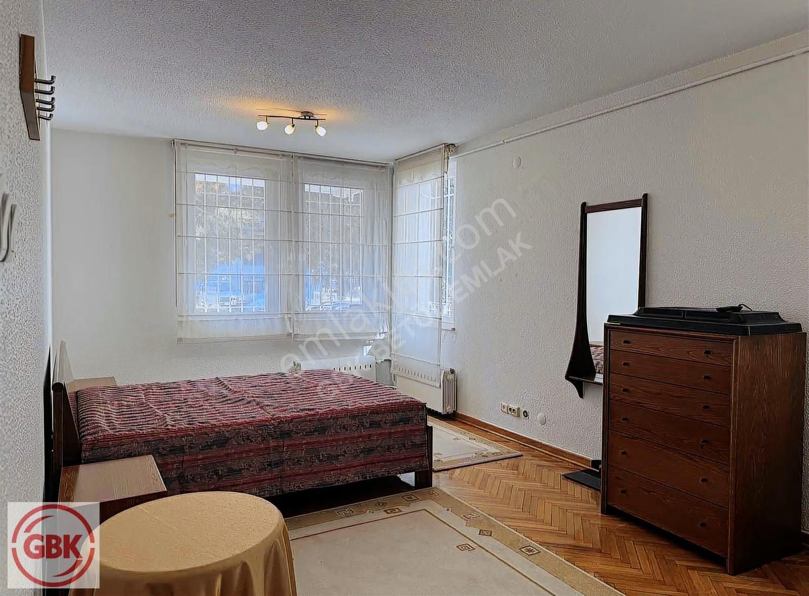 1+1 For Rent İn Gaziosmanpaşa, Şairler Street 90 M² - Görsel 14