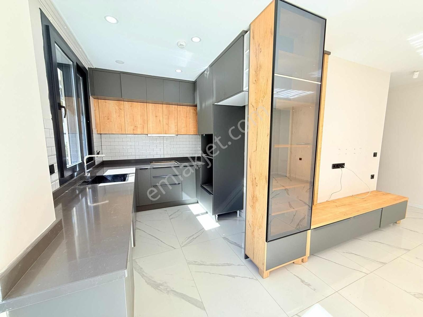 Didim Efelerde Satılık Köşebaşı Lüks Villa - Görsel 6