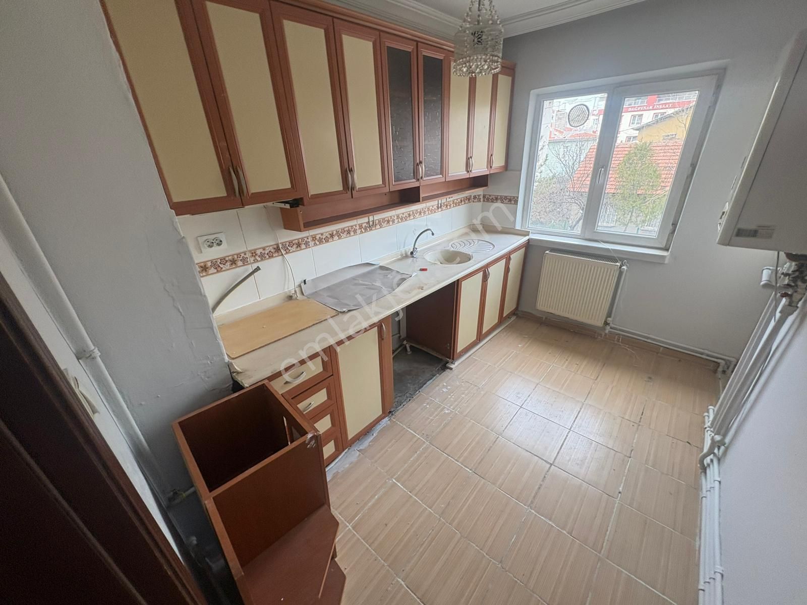 Hayal^den Akşemsettin Mh^de Merkezi Konumda Bağımsz Ara Katta Ön Cp. 3+1 Kupon Daire Akşemsettin - Görsel 3