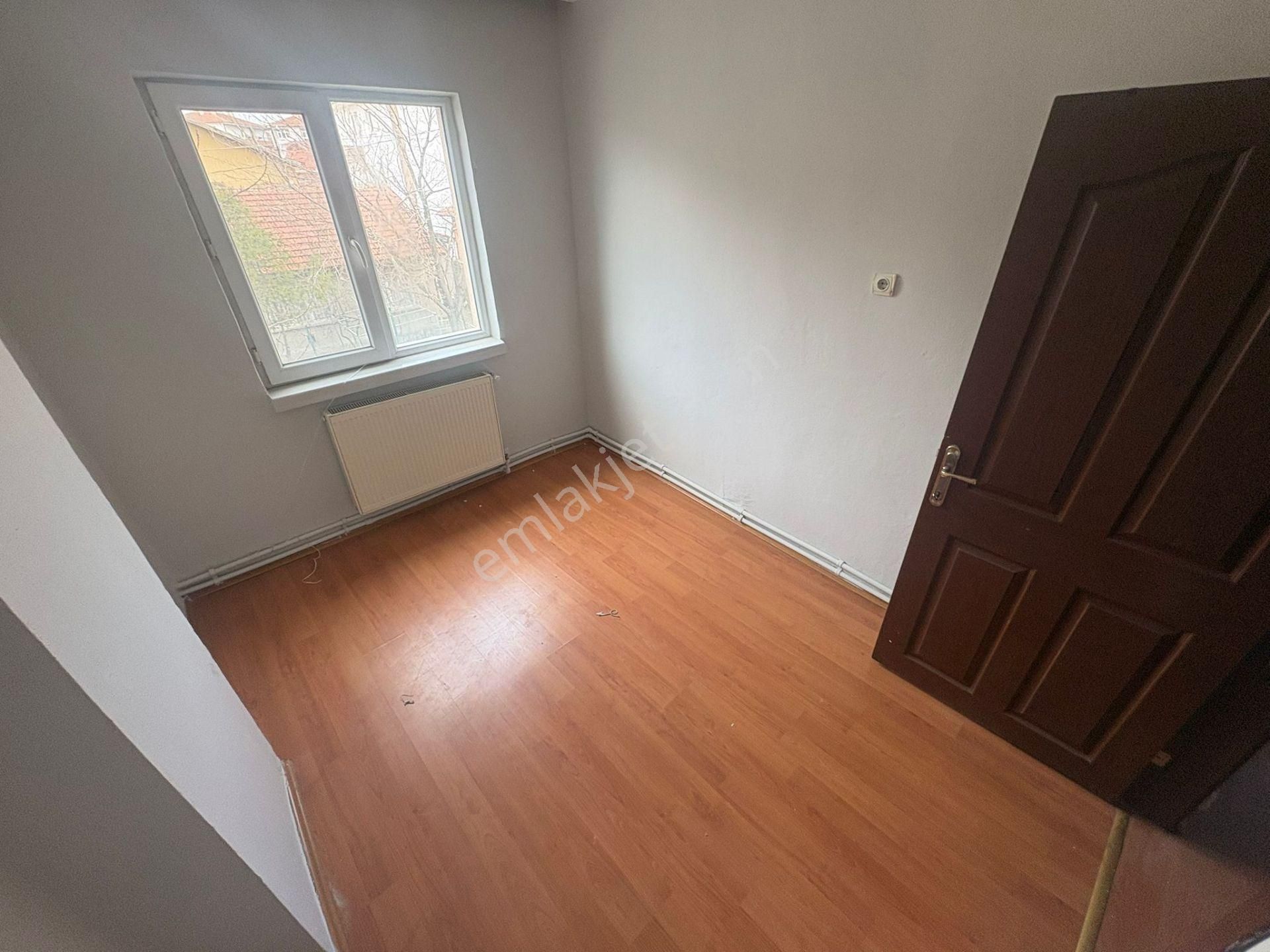 Hayal^den Akşemsettin Mh^de Merkezi Konumda Bağımsz Ara Katta Ön Cp. 3+1 Kupon Daire Akşemsettin - Görsel 14