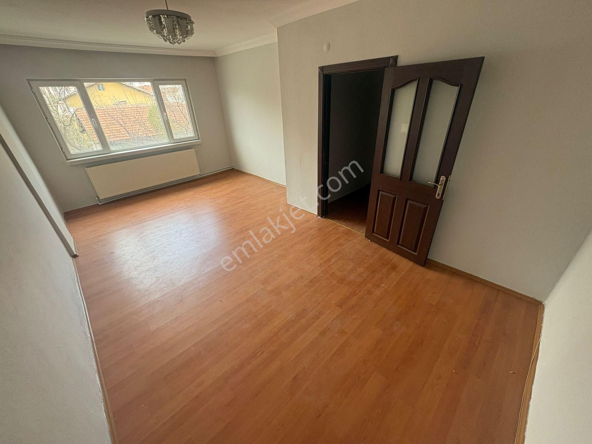 Hayal^den Akşemsettin Mh^de Merkezi Konumda Bağımsz Ara Katta Ön Cp. 3+1 Kupon Daire Akşemsettin - Görsel 8