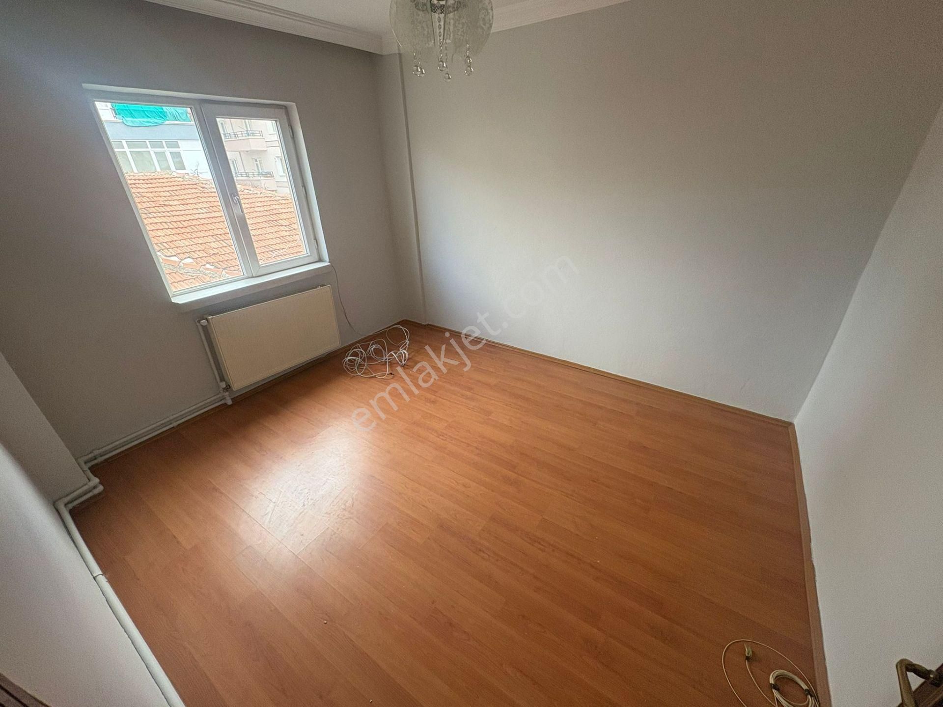 Hayal^den Akşemsettin Mh^de Merkezi Konumda Bağımsz Ara Katta Ön Cp. 3+1 Kupon Daire Akşemsettin - Görsel 22