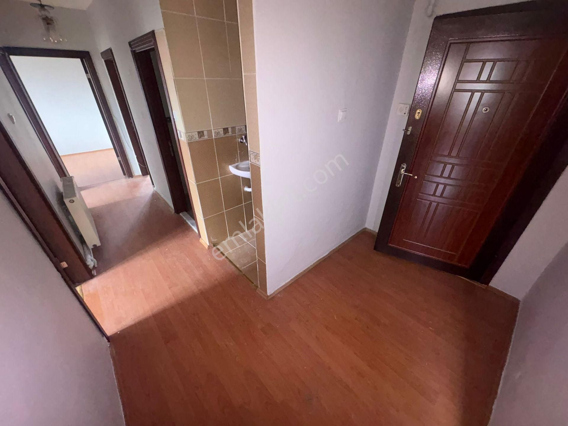 Hayal^den Akşemsettin Mh^de Merkezi Konumda Bağımsz Ara Katta Ön Cp. 3+1 Kupon Daire Akşemsettin - Görsel 26