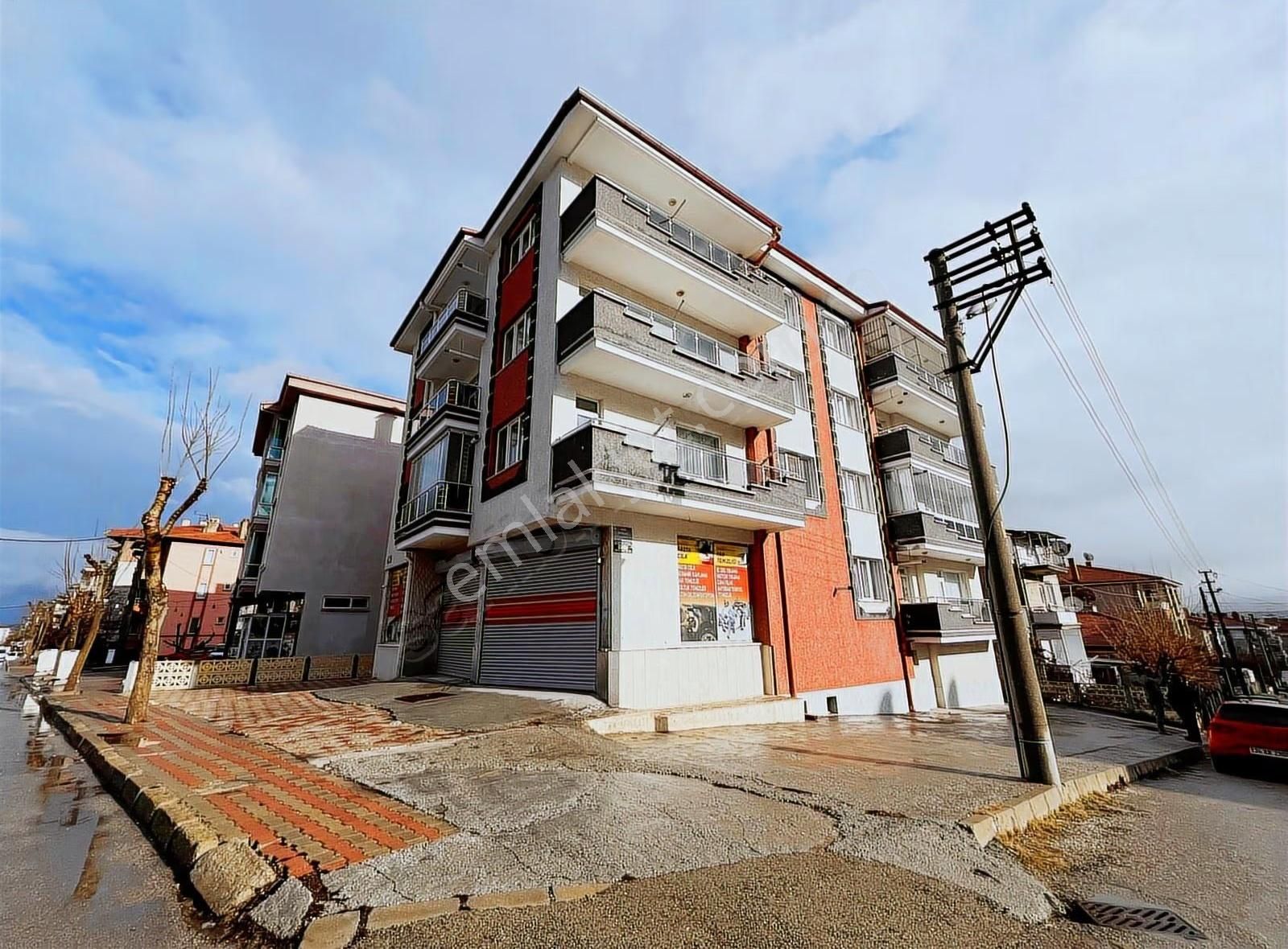 M.fevzi Çakmak Mah.'de Ana Cadde Cepheli Mantolamalı 3+1 Daire - Görsel 9