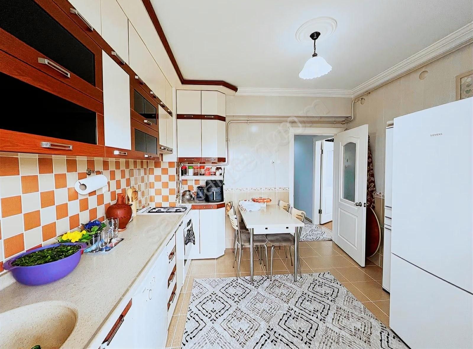 M.fevzi Çakmak Mah.'de Ana Cadde Cepheli Mantolamalı 3+1 Daire - Görsel 16