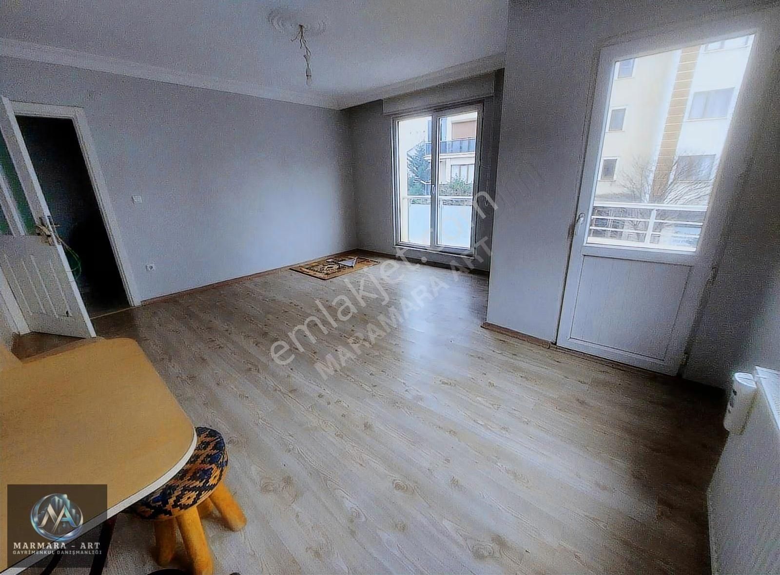 Çekmeköy Kiralık 2+1 Ara Kat Daire - Görsel 8