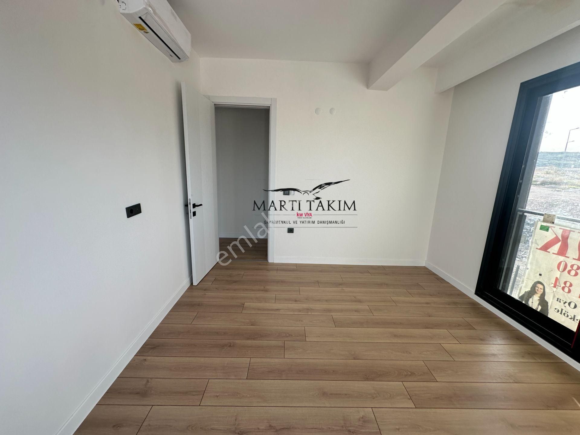 Villakent'te Özel Yapım Müstakil Havuzlu 4+2 Tripleks Villa - Görsel 22