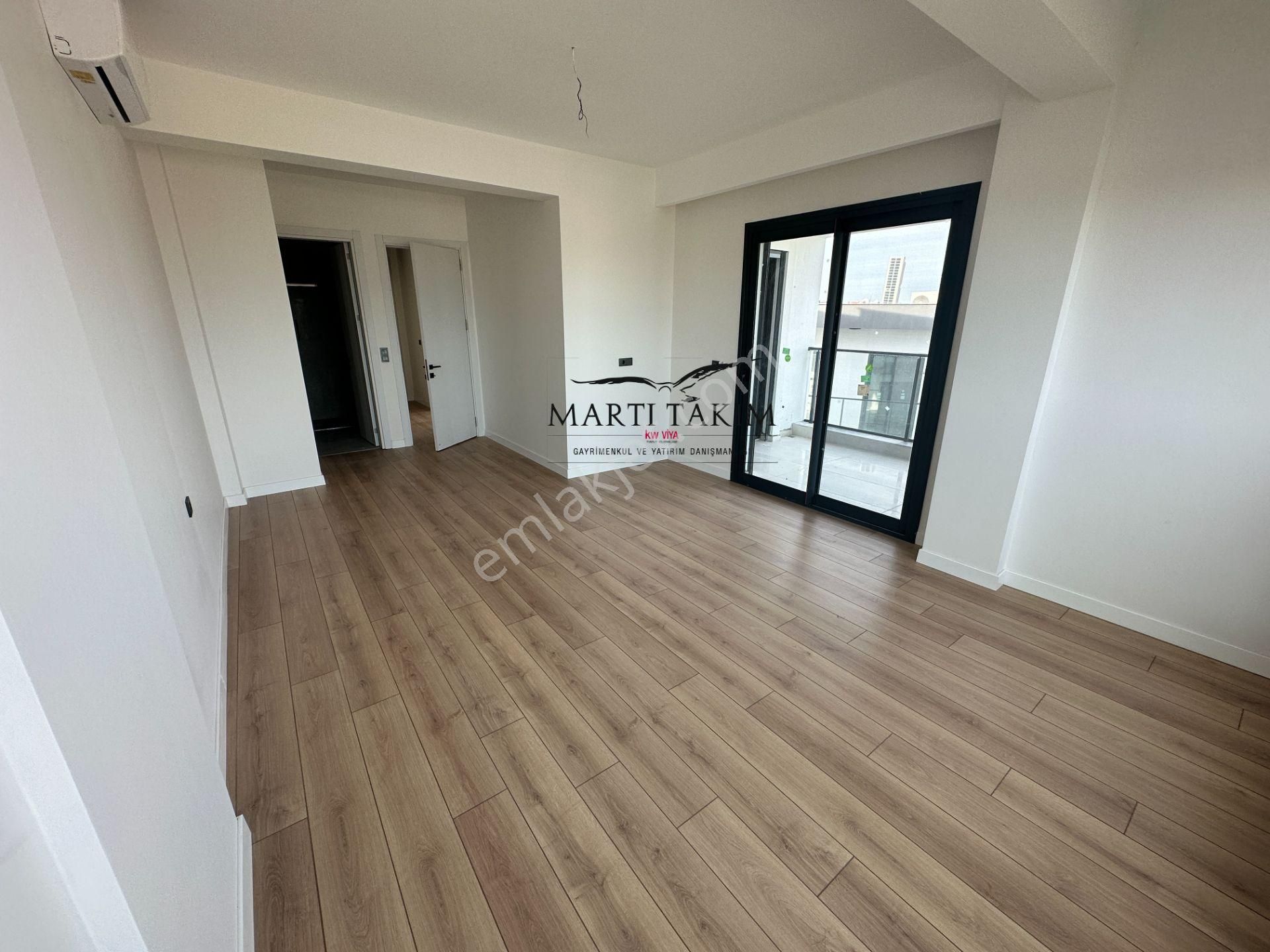 Villakent'te Özel Yapım Müstakil Havuzlu 4+2 Tripleks Villa - Görsel 35