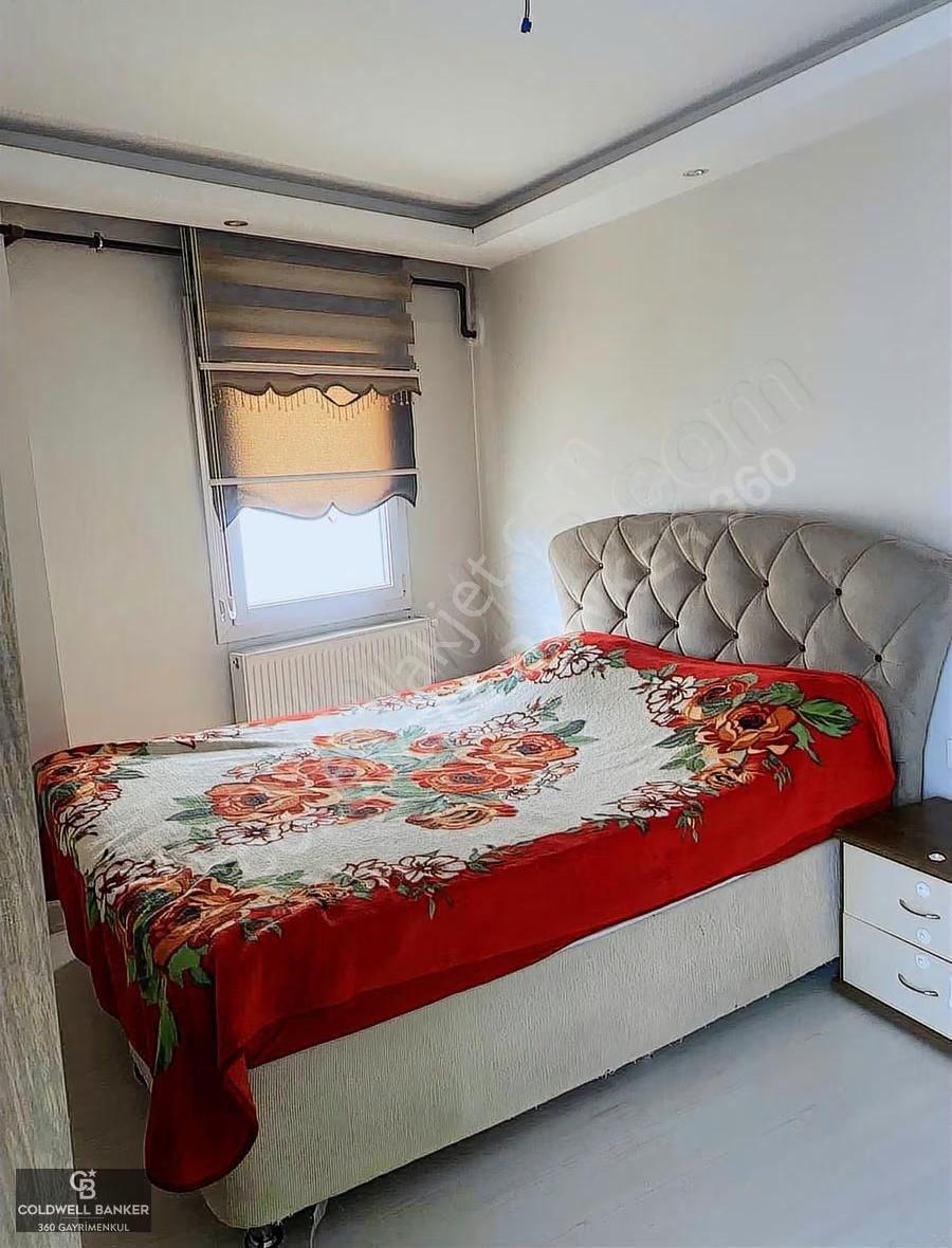 Konak Güzelyalı'da 3+1 Eşyalı Kiralık Daire-merkezi Konum - Görsel 12