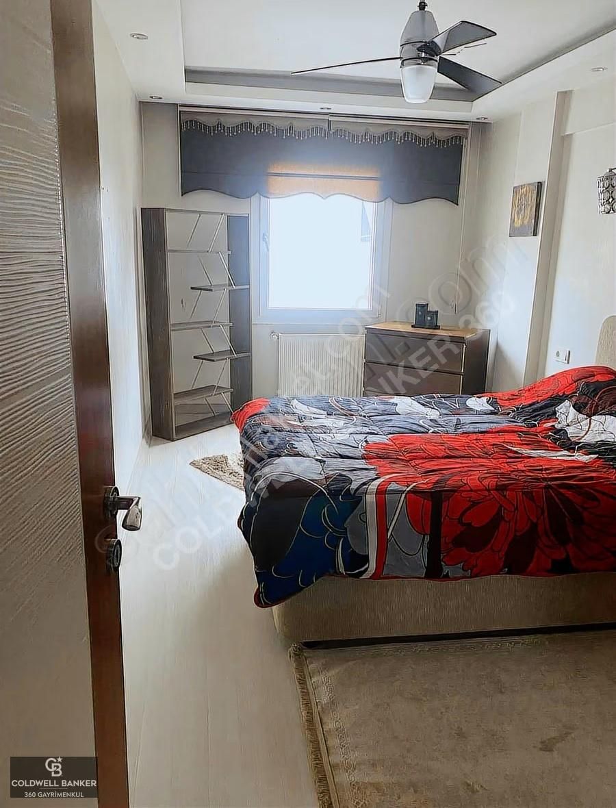 Konak Güzelyalı'da 3+1 Eşyalı Kiralık Daire-merkezi Konum - Görsel 21