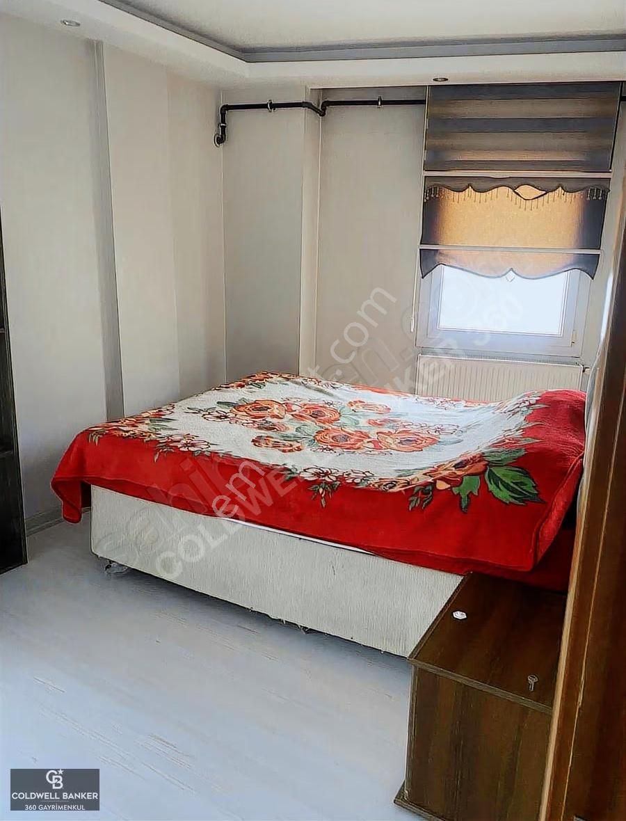 Konak Güzelyalı'da 3+1 Eşyalı Kiralık Daire-merkezi Konum - Görsel 5