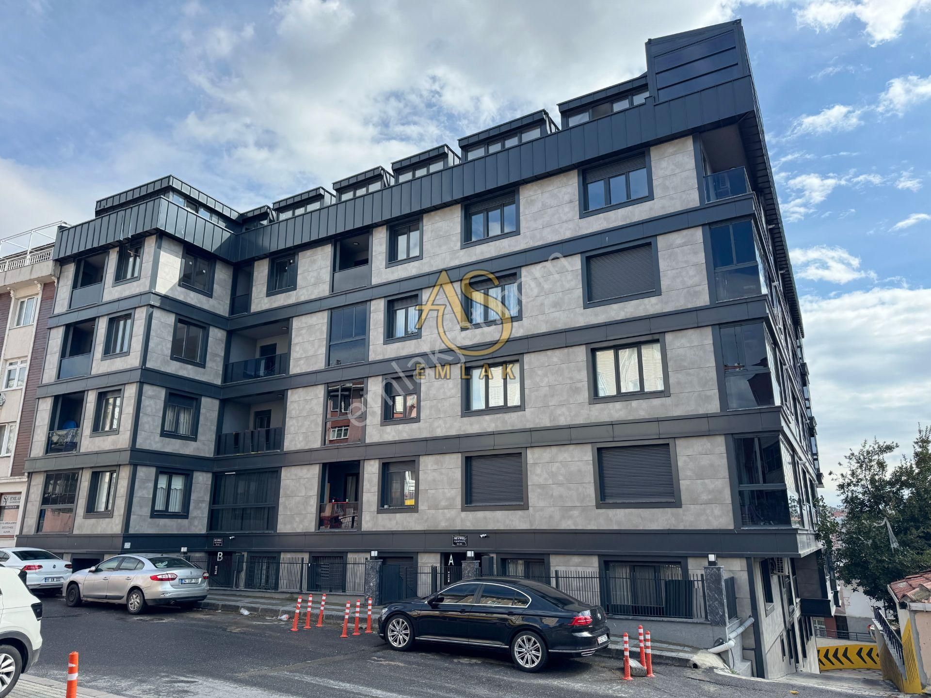 As Emlaktan 4+2sultantepe Deniz Manzaralı 310m2 Otoparklı Dublex - Görsel 35