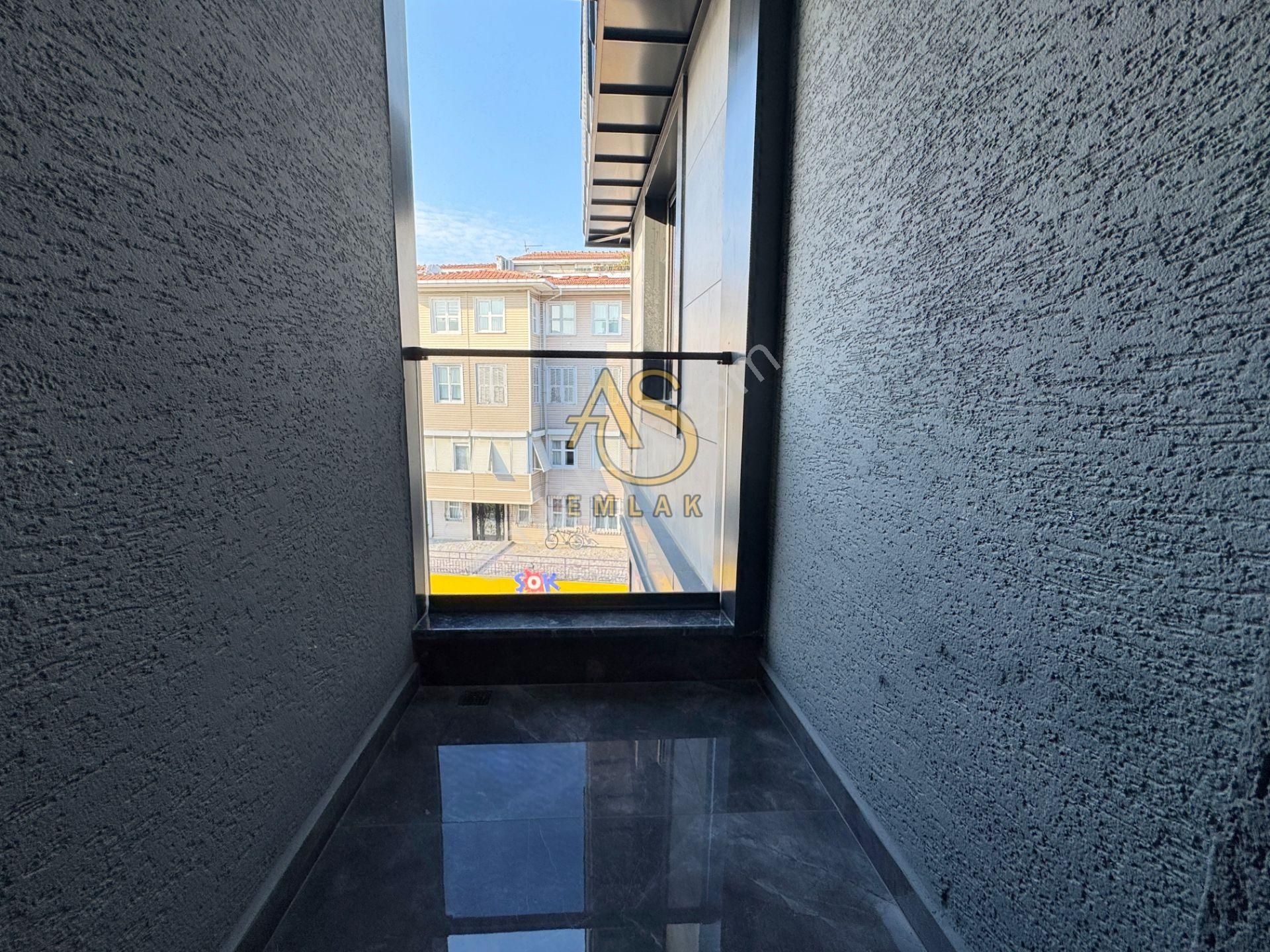 As Emlaktan 4+2sultantepe Deniz Manzaralı 310m2 Otoparklı Dublex - Görsel 28