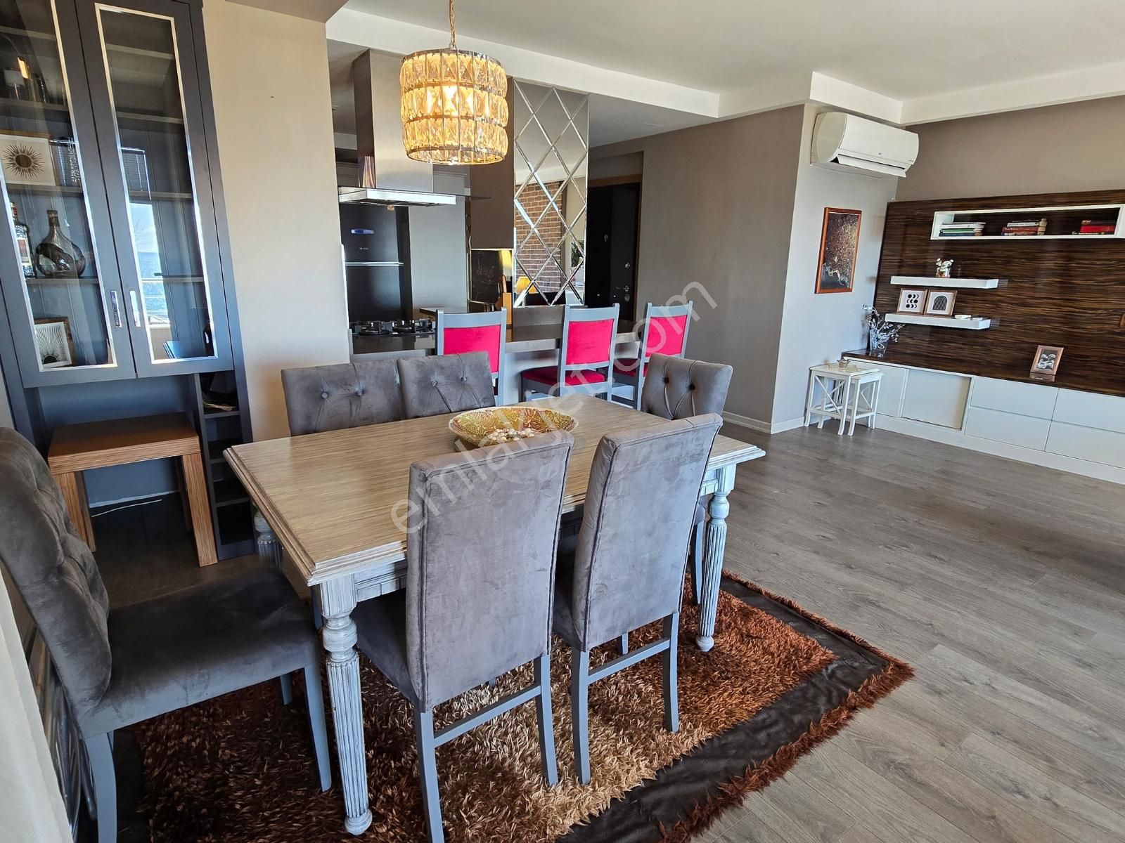 Alanya Merkez Atatürk Caddesinde 3+1 Full Eşyalı Kiralık Lüks Daire - Görsel 17