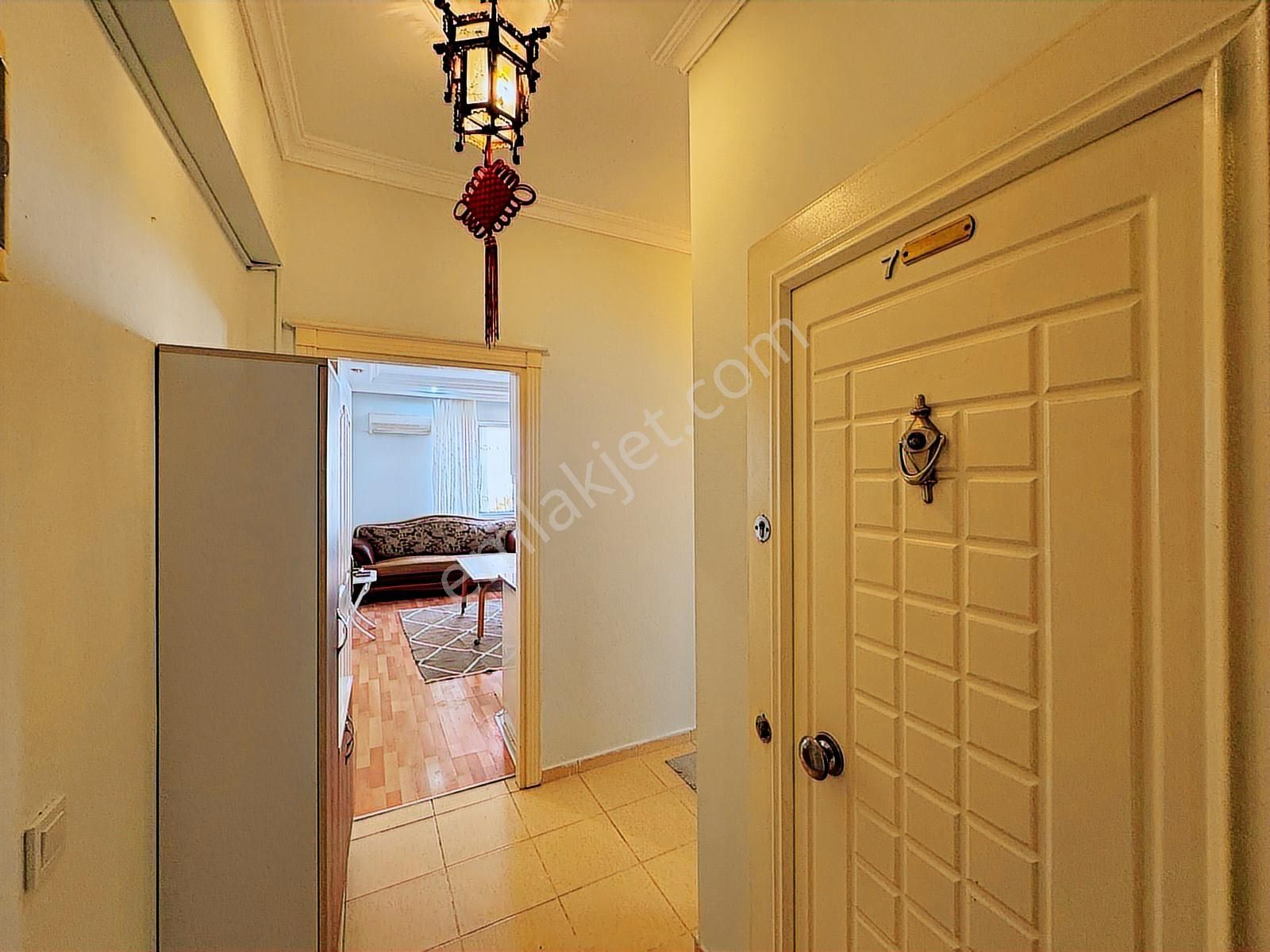 Çağlayan Barınaklar'da Eski Lara Yoluna Yakın Eşyalı Kiralık 2+1 - Görsel 8