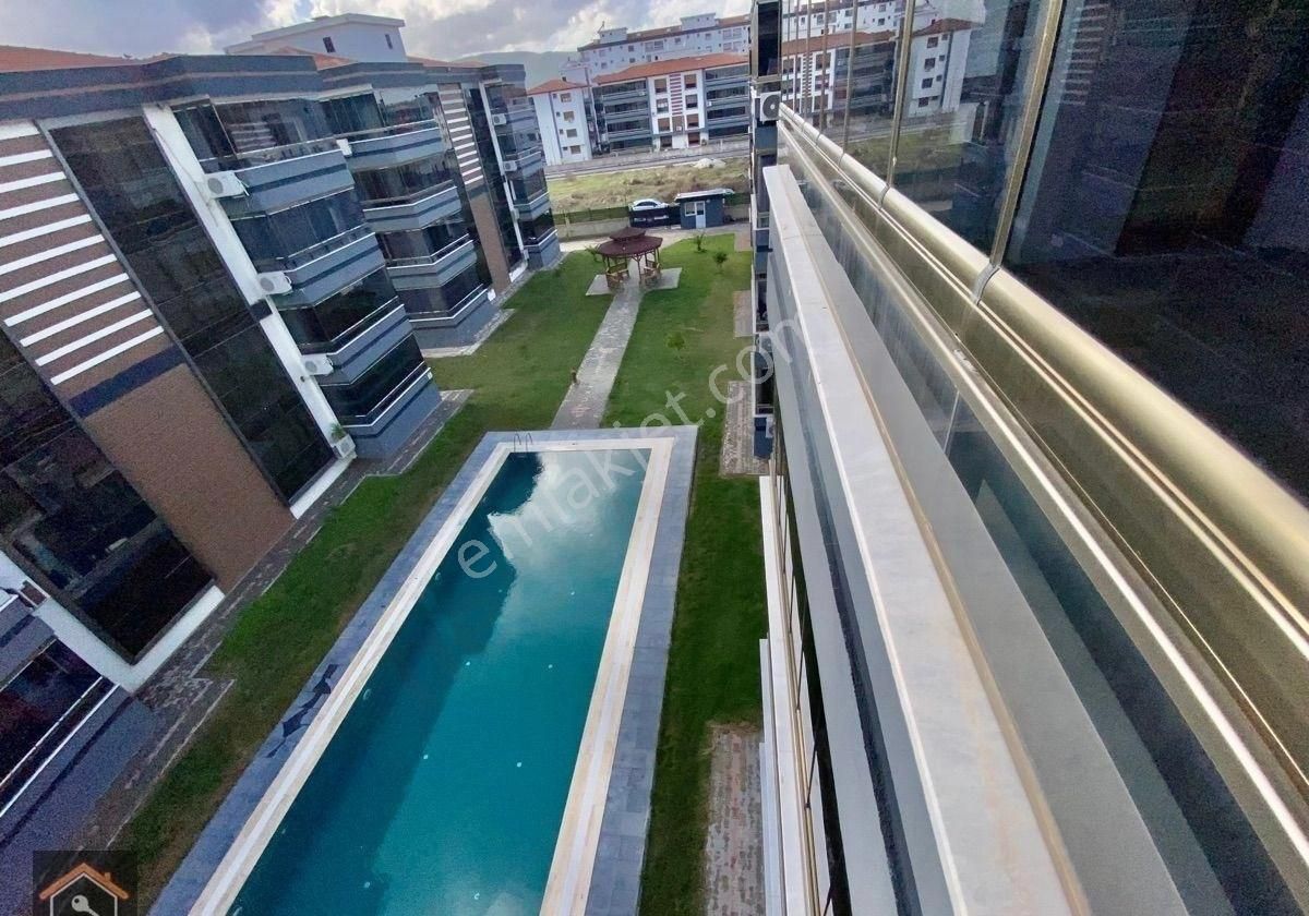 Günay Emlak'tan Torbalıda Havuzlu Site İçerisinde Doğalgazlı Kiralık Lüks Daire - Görsel 24