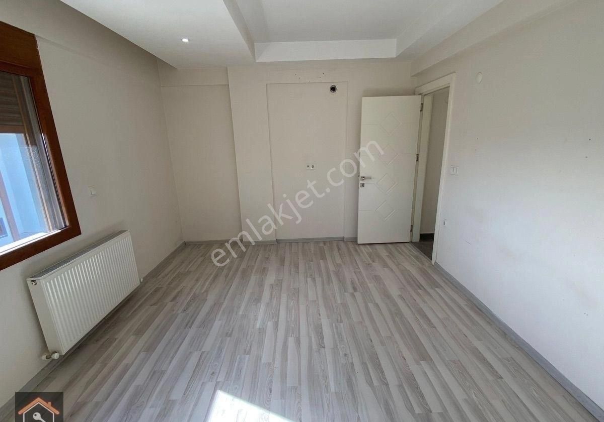 Günay Emlak'tan Torbalıda Havuzlu Site İçerisinde Doğalgazlı Kiralık Lüks Daire - Görsel 31