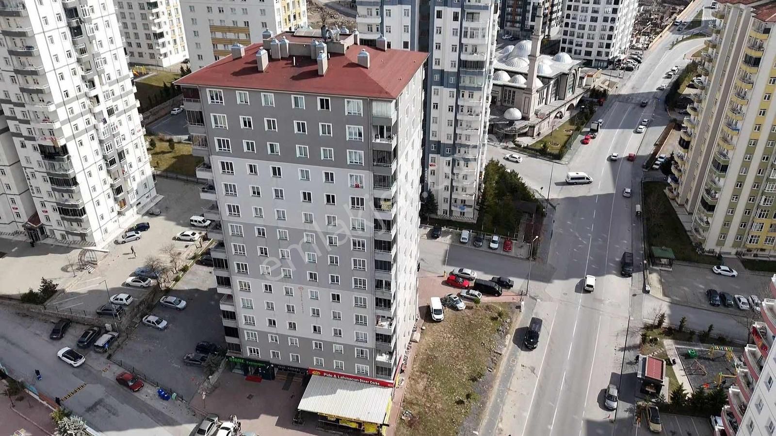 Emlak Ofisim'den Talas Papatya Cd Üzeri 3+1 Kiralık Daire