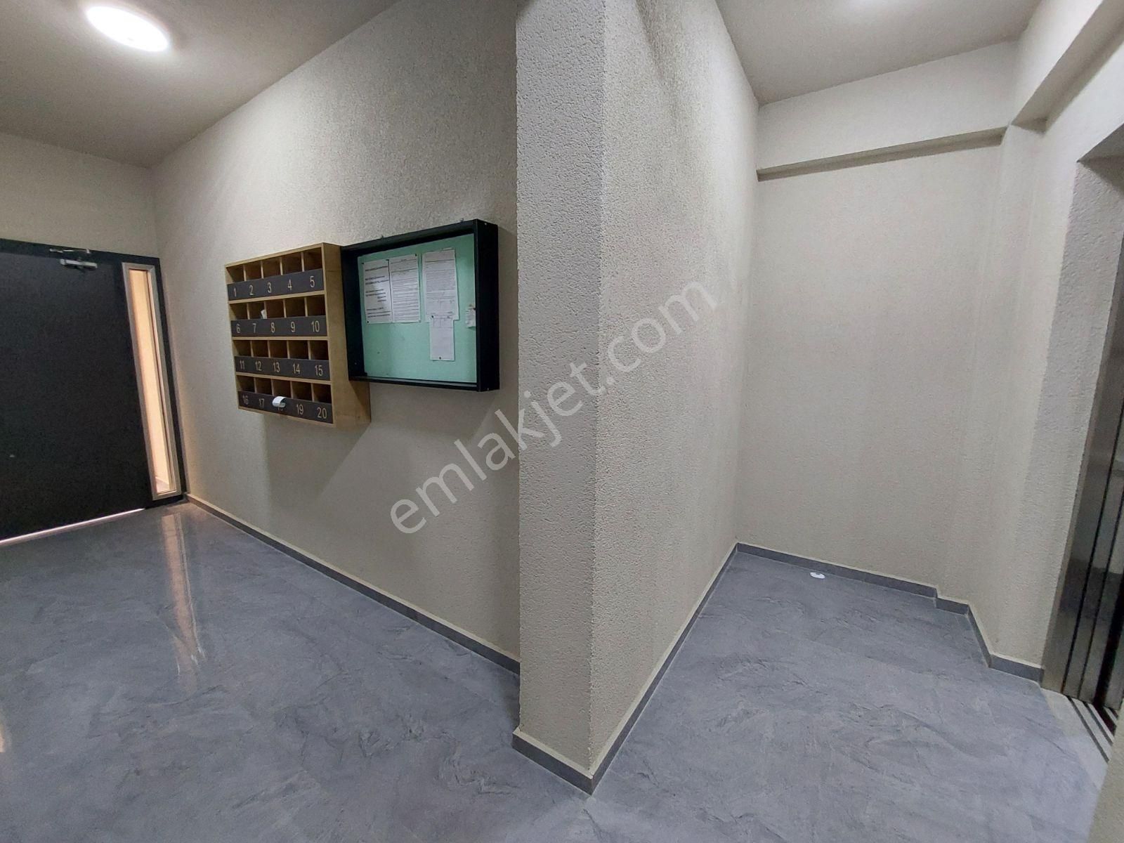 Sıfır Full Eşyalı 1+1 Kiralık Daire - Görsel 3