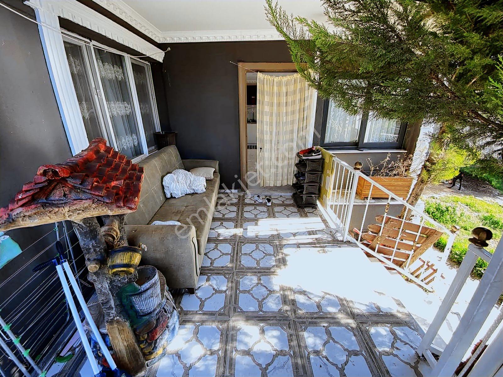 Buca Kırıklarda Satılık 426m2 Yapı Kayıt Belgeli 2+1 Ev Ve Arsa - Görsel 19