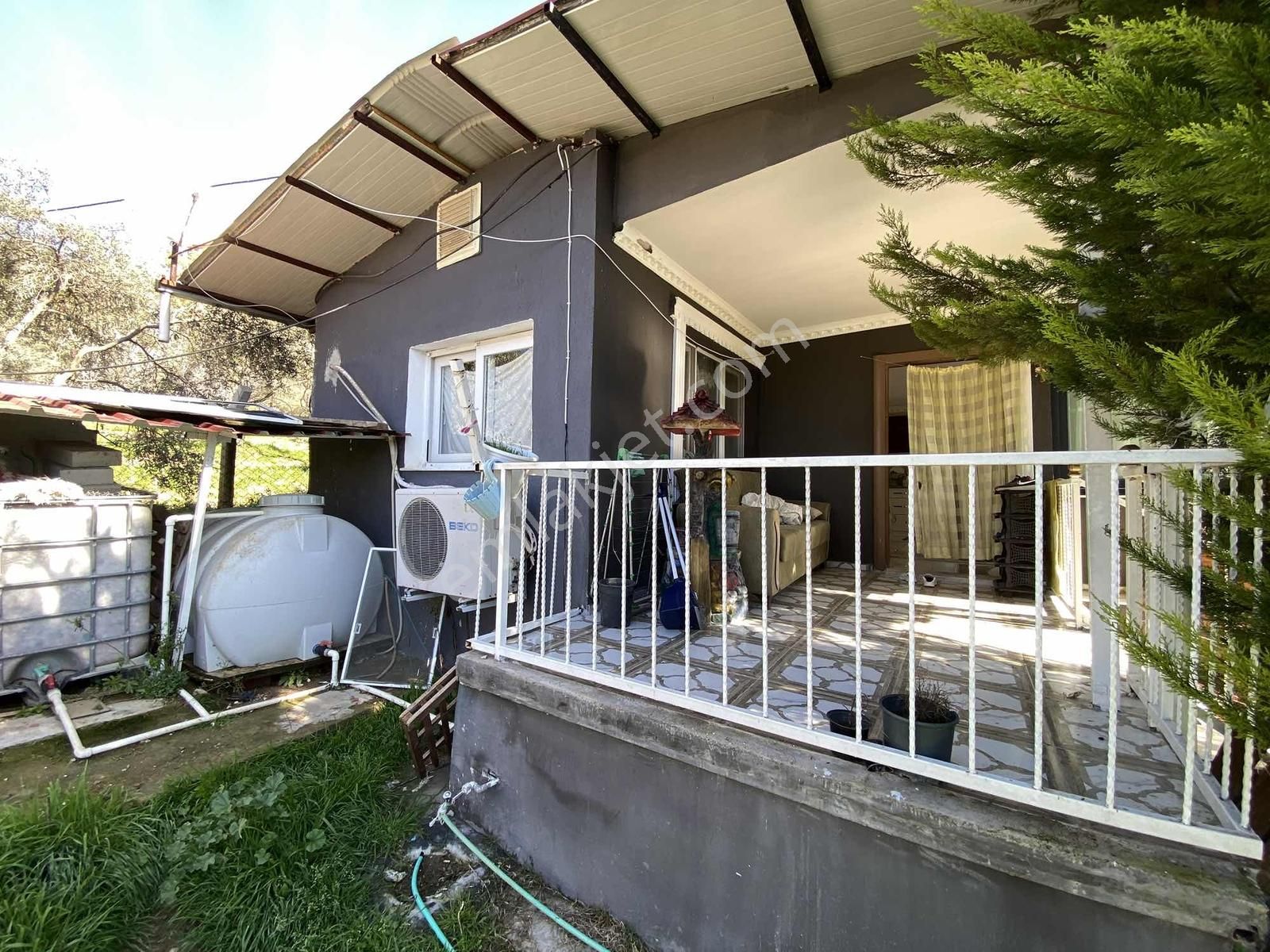 Buca Kırıklarda Satılık 426m2 Yapı Kayıt Belgeli 2+1 Ev Ve Arsa - Görsel 15