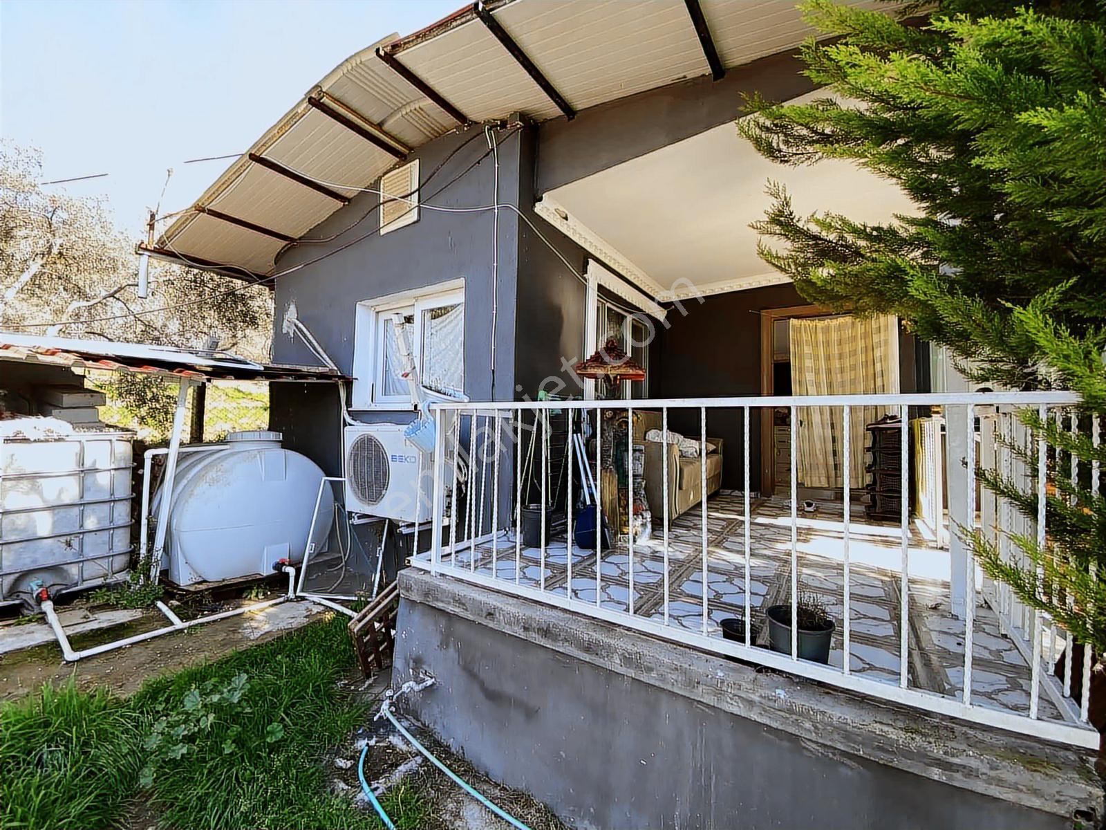 Buca Kırıklarda Satılık 426m2 Yapı Kayıt Belgeli 2+1 Ev Ve Arsa - Görsel 17