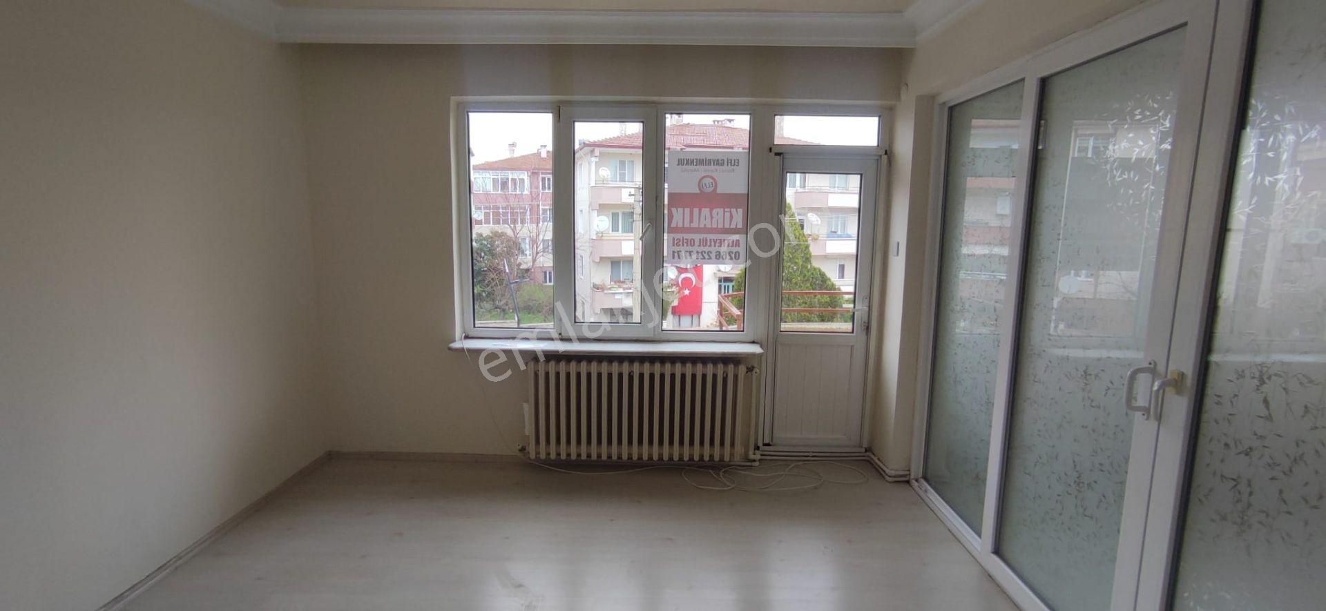 Elfi Den Maltepe Mahallesi Kiralık 3+1 Daire - Görsel 3
