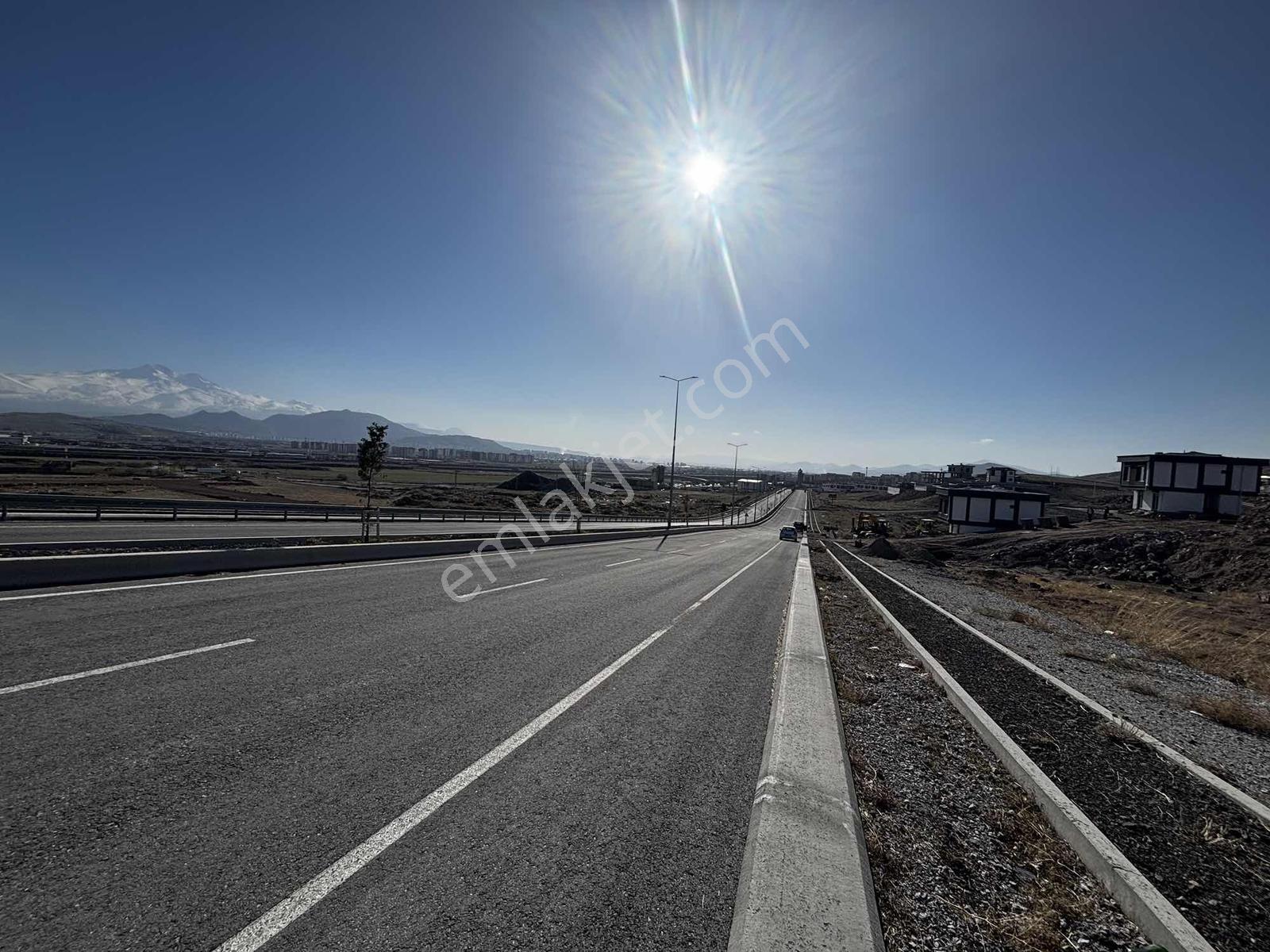 Megalife'dan Ertuğrul Gazi'de Erciyes Manzaralı İmarlı Arsa - Görsel 8