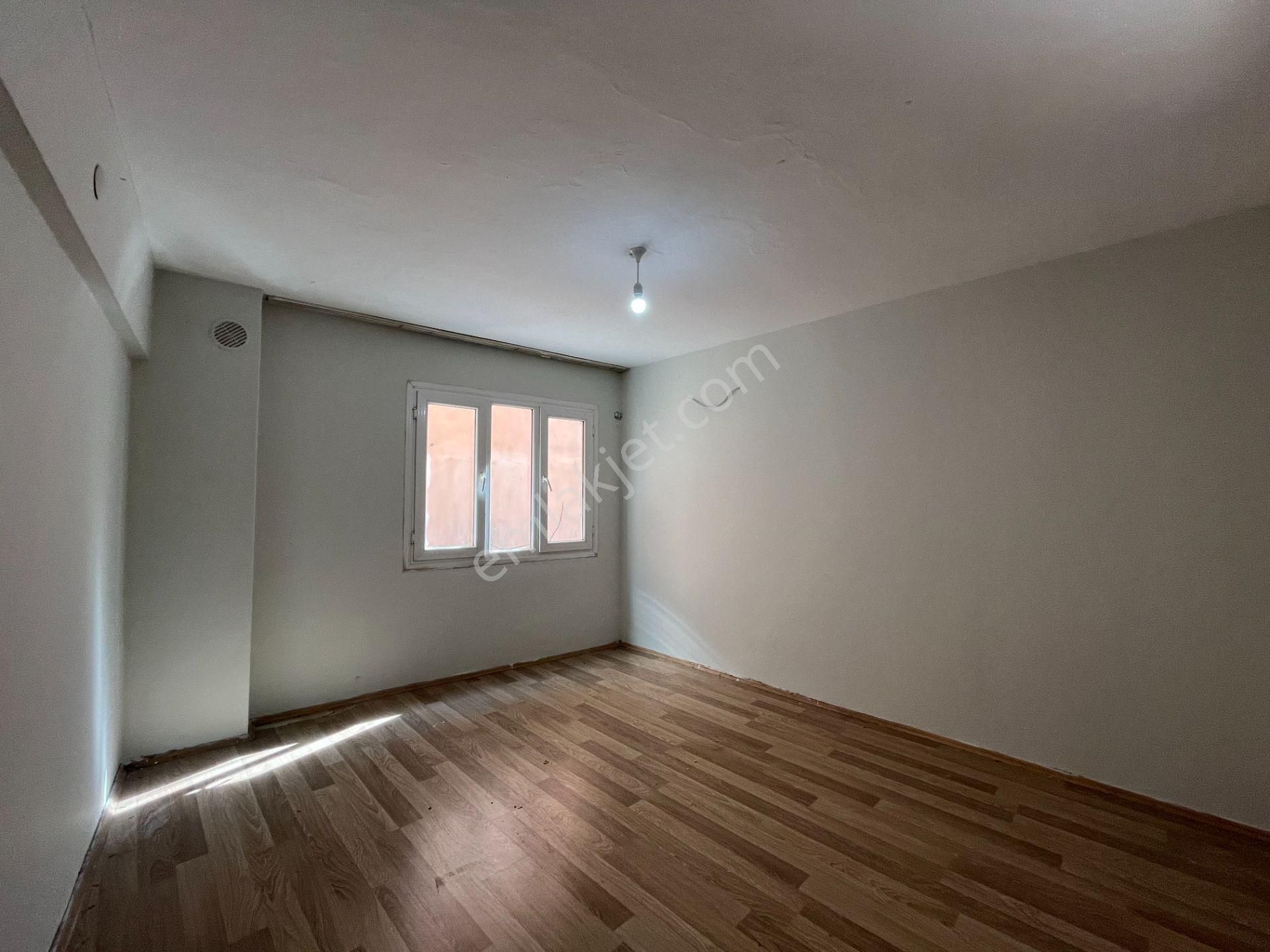 Gümüşpala Sancak Camii Yakını Ara Kat, Çift Wc'li 3+1 Kiralık Daire - Görsel 13