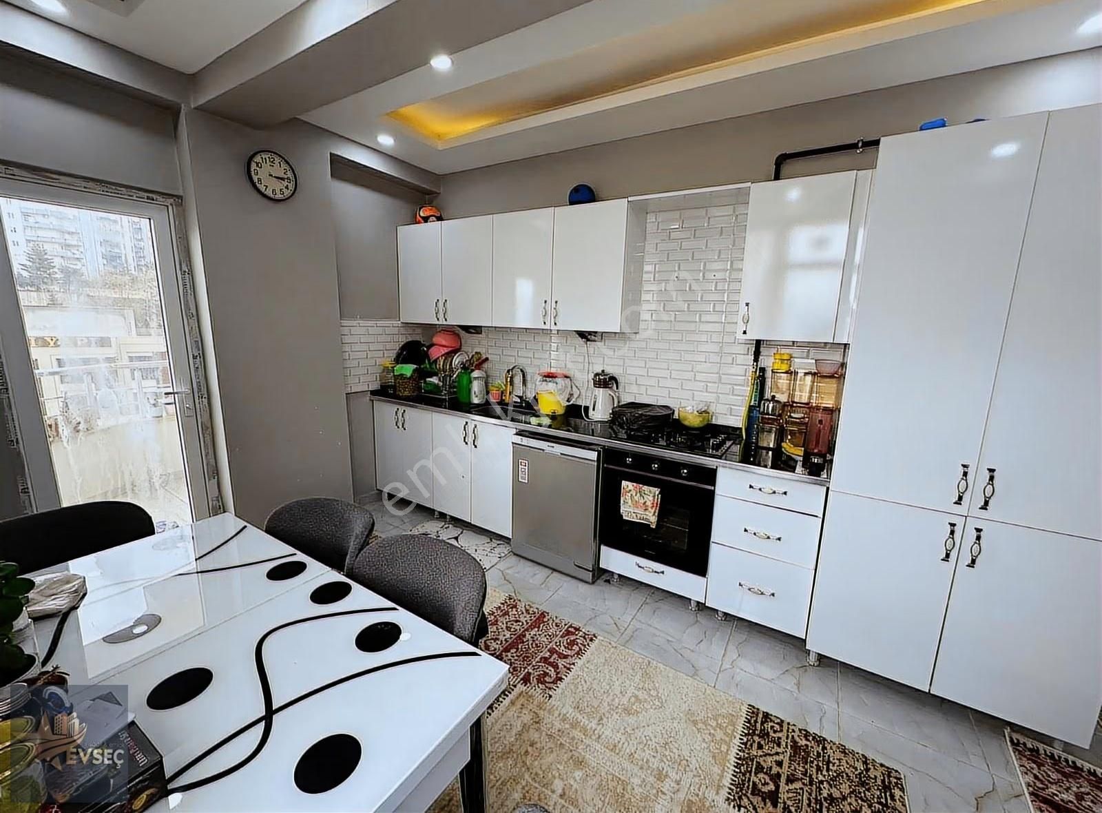 Evseç Gayrimenkulden 35 Metre Yol Üzerinde Satılık Dubleks Daire - Görsel 12