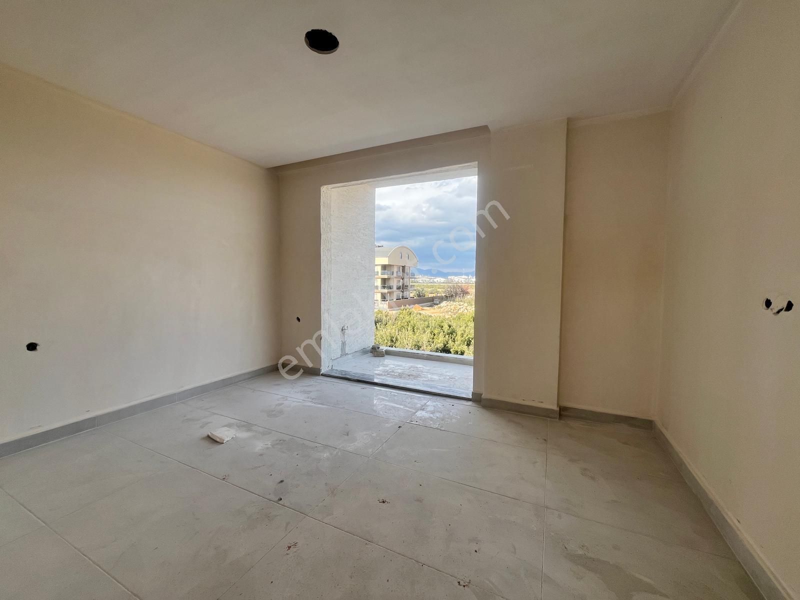Satılık Altınkalede Site İçinde Özel Havuzlu Lüks 4+1 Villa - Görsel 20