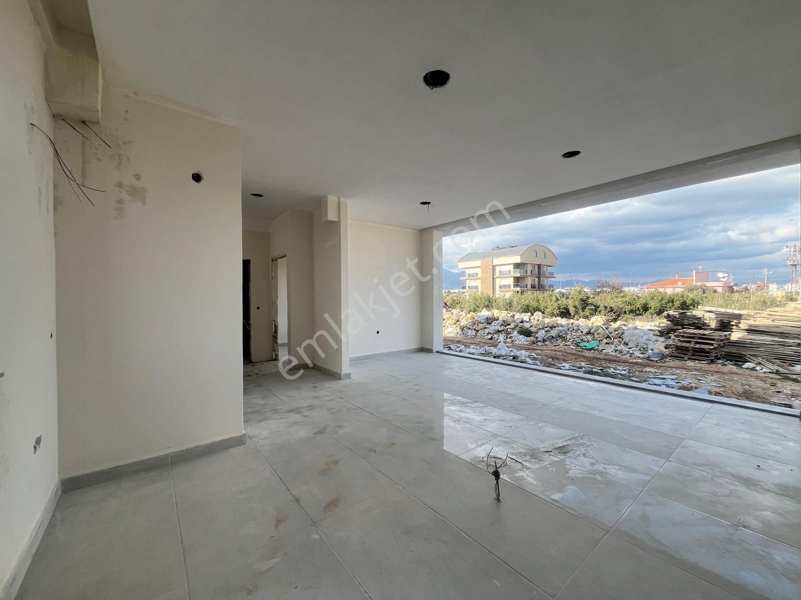 Satılık Altınkalede Site İçinde Özel Havuzlu Lüks 4+1 Villa - Görsel 19