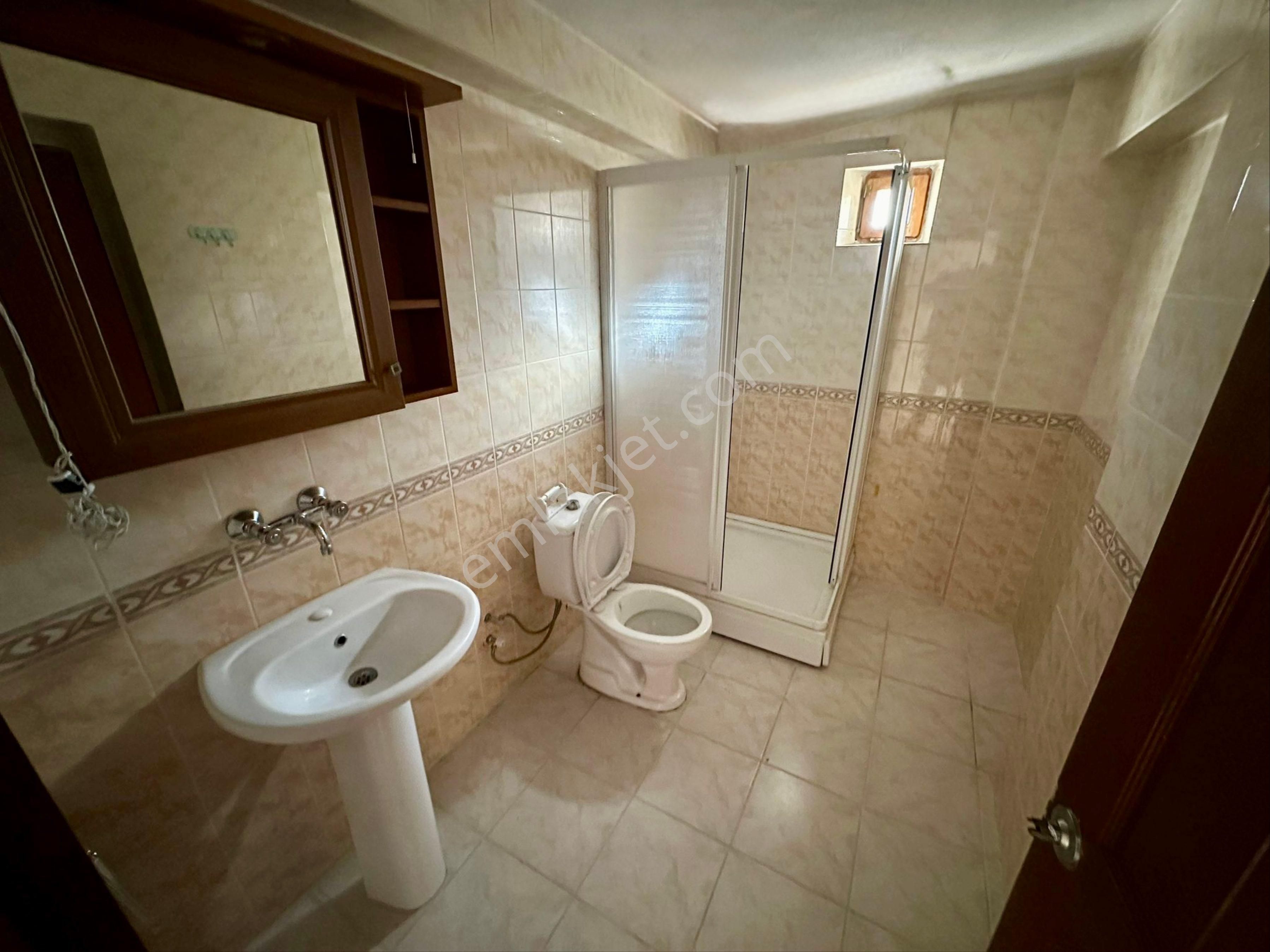 Osmangazi Mah Sanatoryum Hastane Yakını Ara Katta Geniş 3+1 - Görsel 25