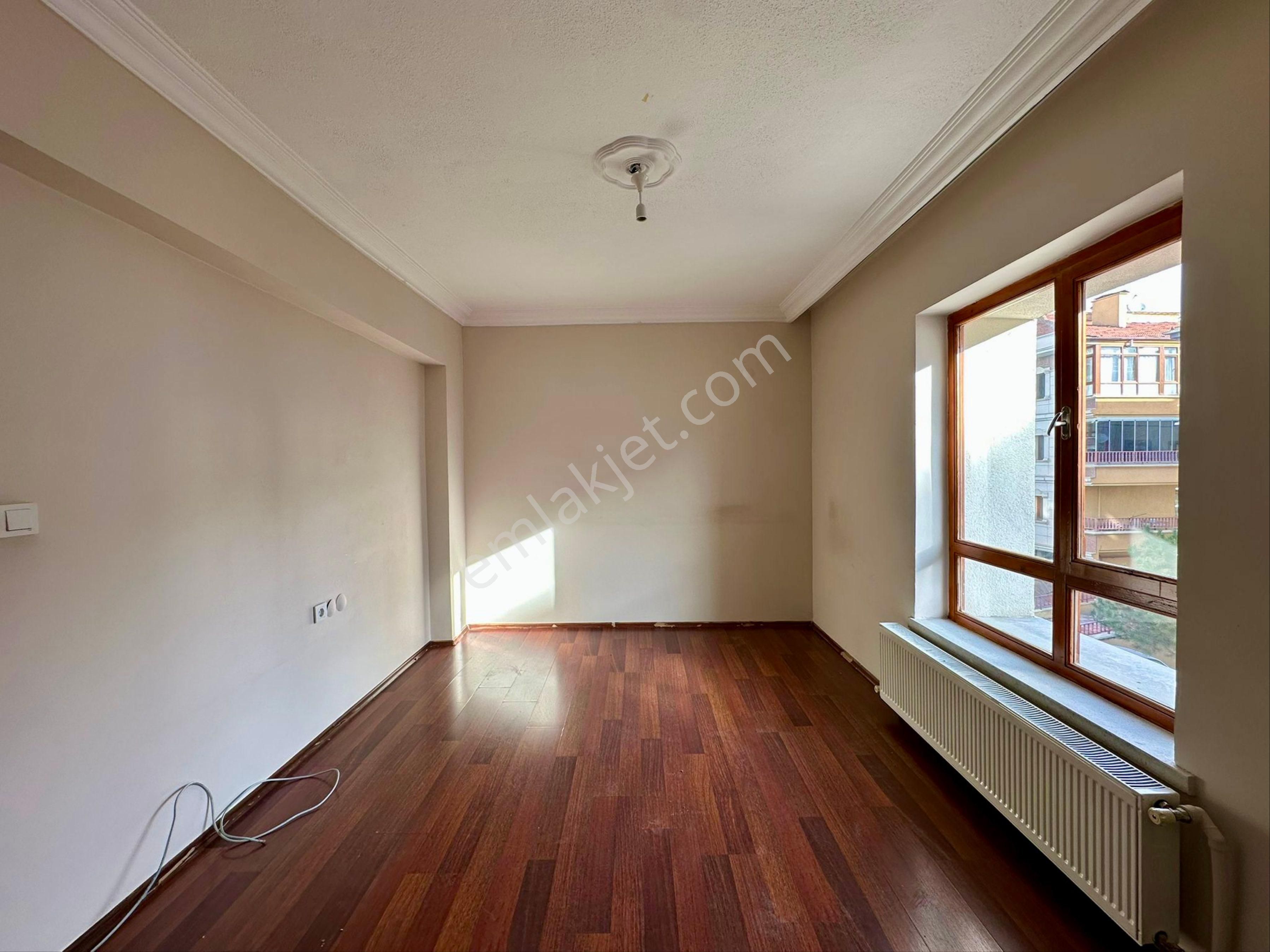 Osmangazi Mah Sanatoryum Hastane Yakını Ara Katta Geniş 3+1 - Görsel 20