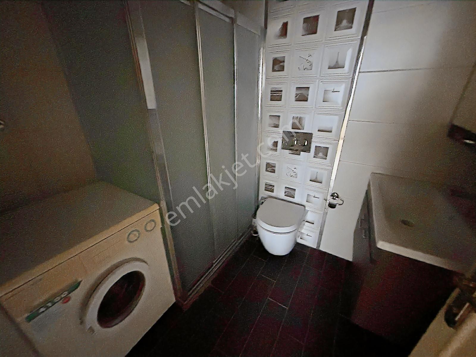 Kuttaş'tan Cadde Üstü Katta Ön 2+1 İçi Yapılı Metro Yakını - Görsel 30