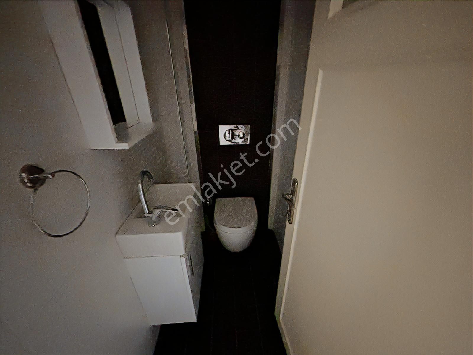 Kuttaş'tan Cadde Üstü Katta Ön 2+1 İçi Yapılı Metro Yakını - Görsel 34