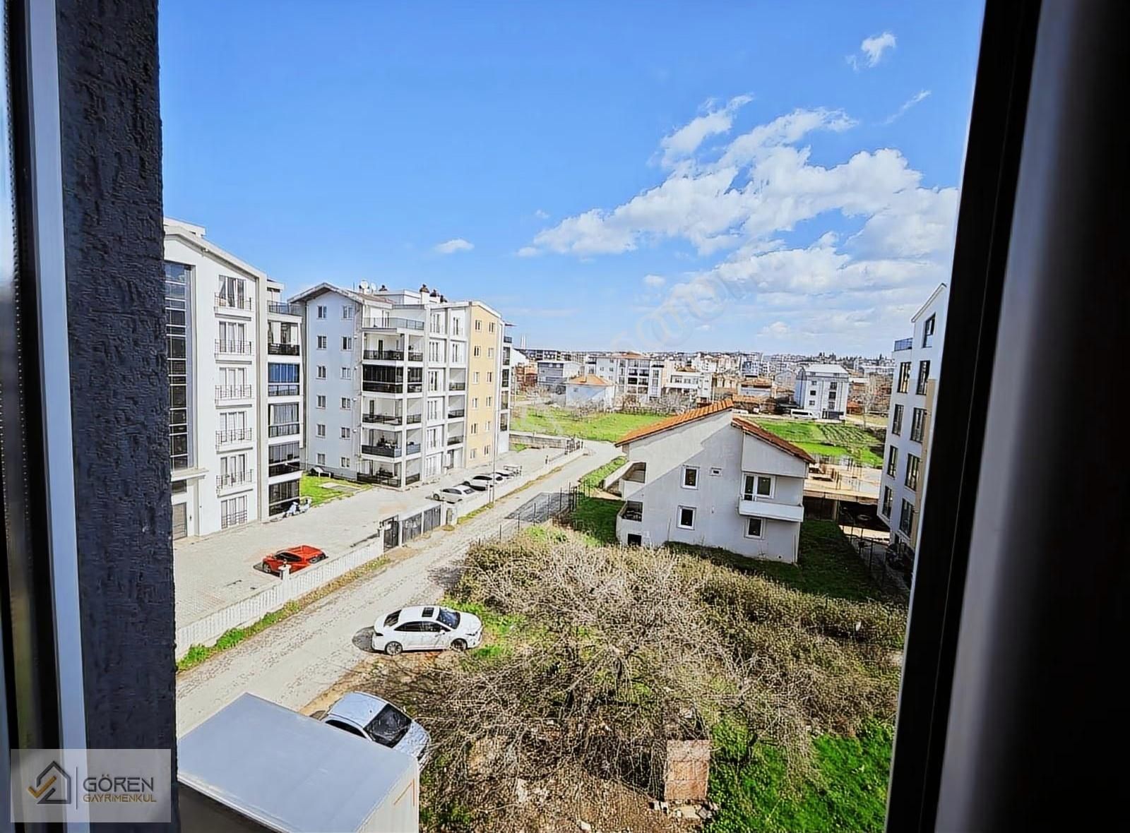 Göl Manzaralı 3+1 Kiralık Daire 4. Kat Daire Aile Sitesi - Görsel 7