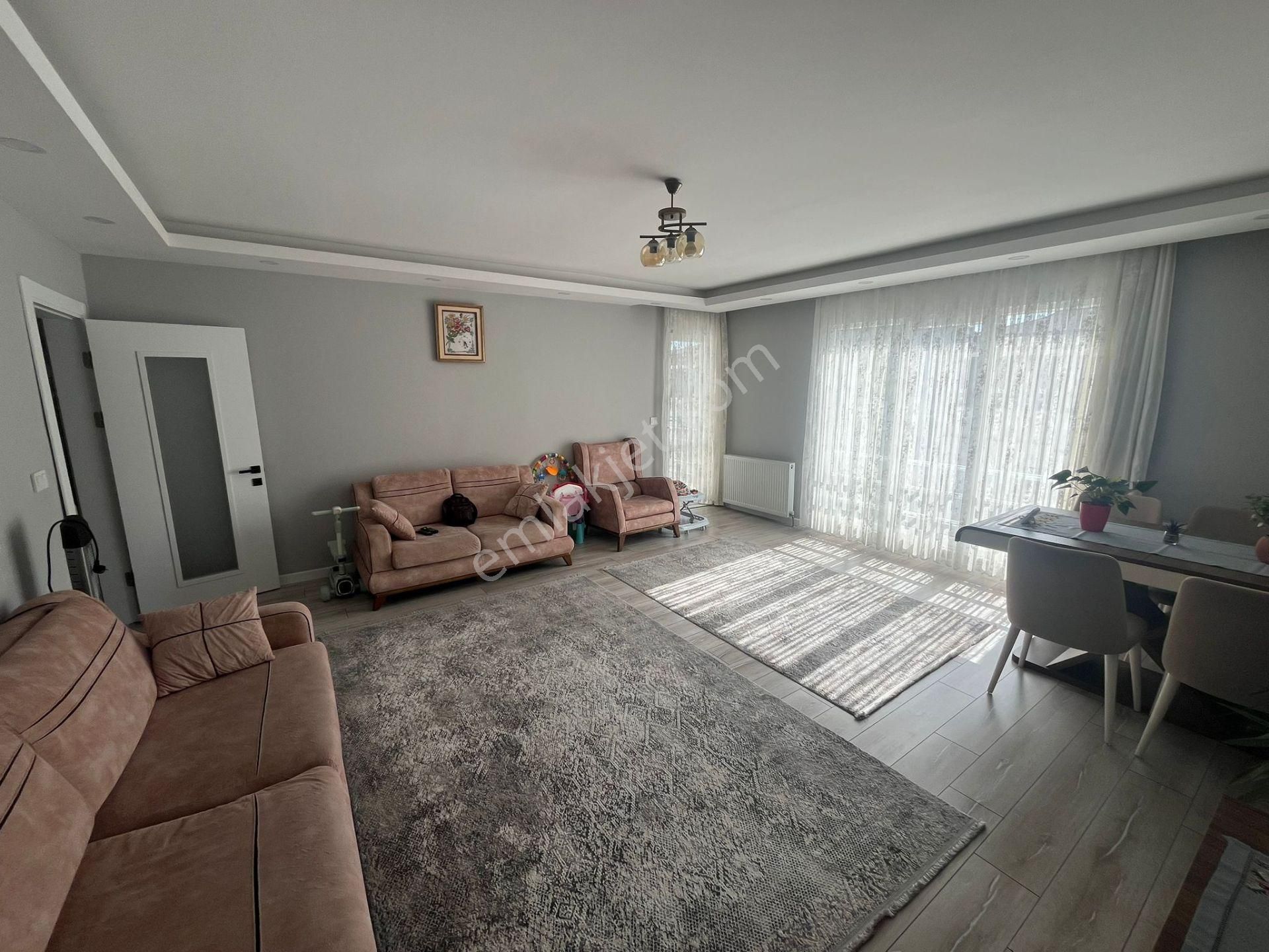 Şehir Hastanesine Yürüme Mesafesinde, Site İçinde Ferah Ve Geniş 2+1 - Görsel 13