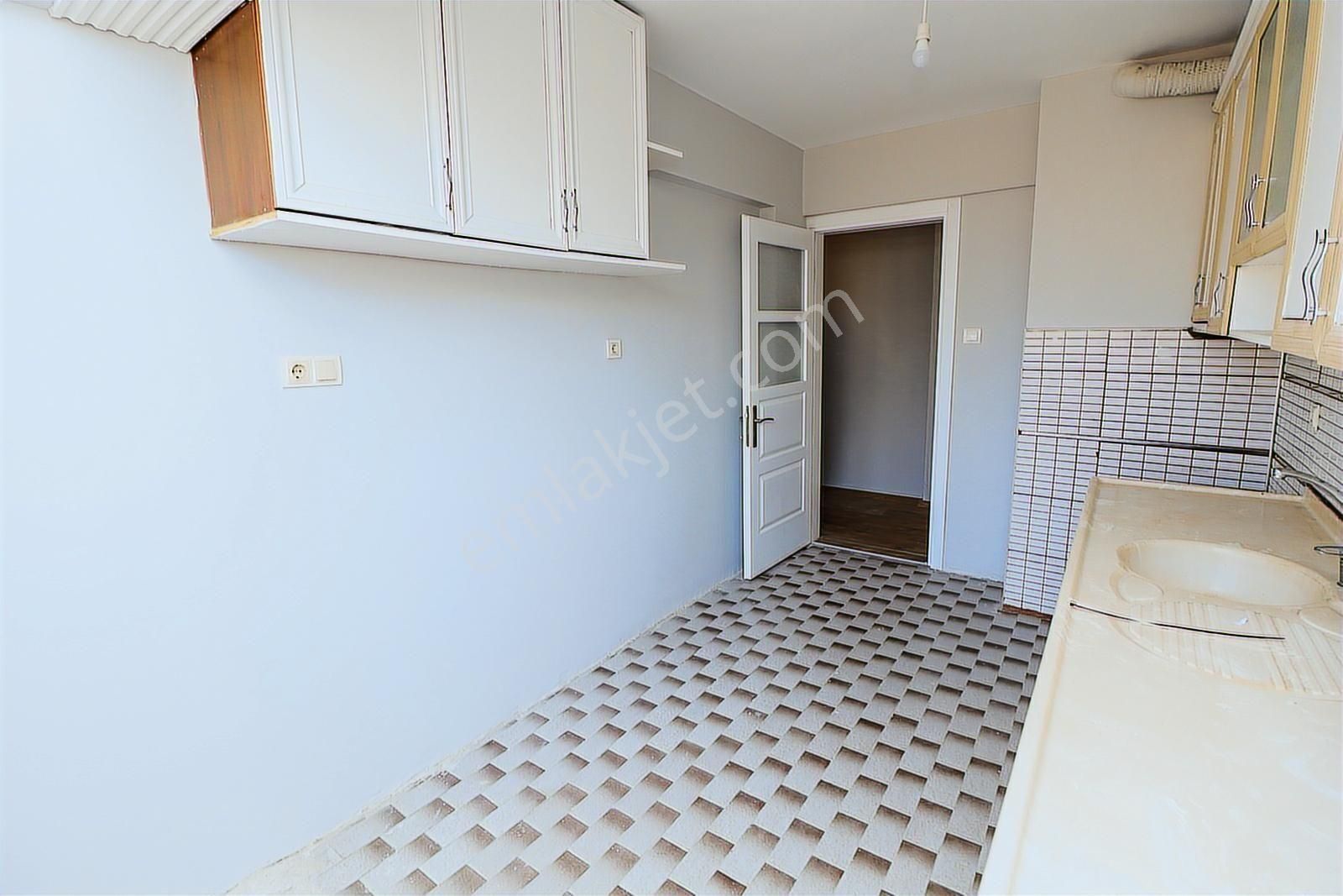 İzmir Bornova Kazım Dirikte,küçükparka Komşu,3+1 Kiralık Daire - Görsel 5