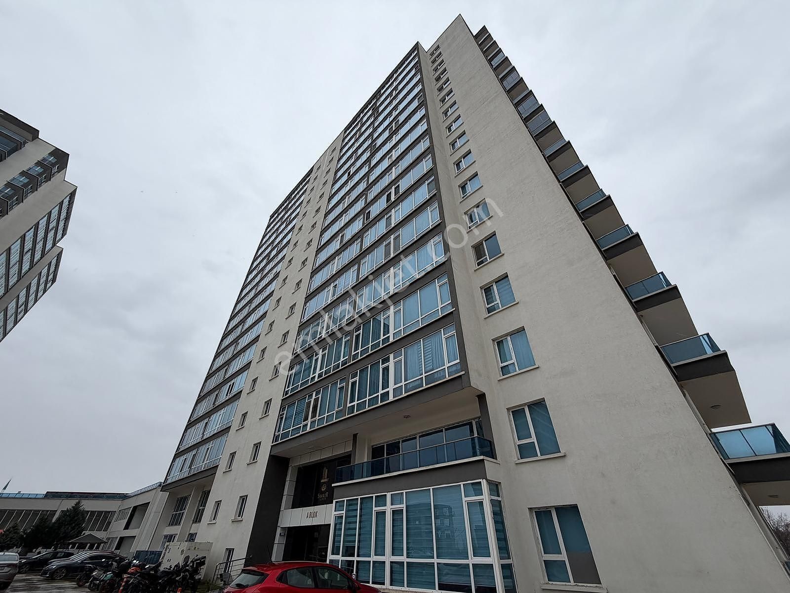 Etimesgut'ta Metro Yakını Güvenlikli Sitede 1+1 Daire | Tekce - Görsel 2