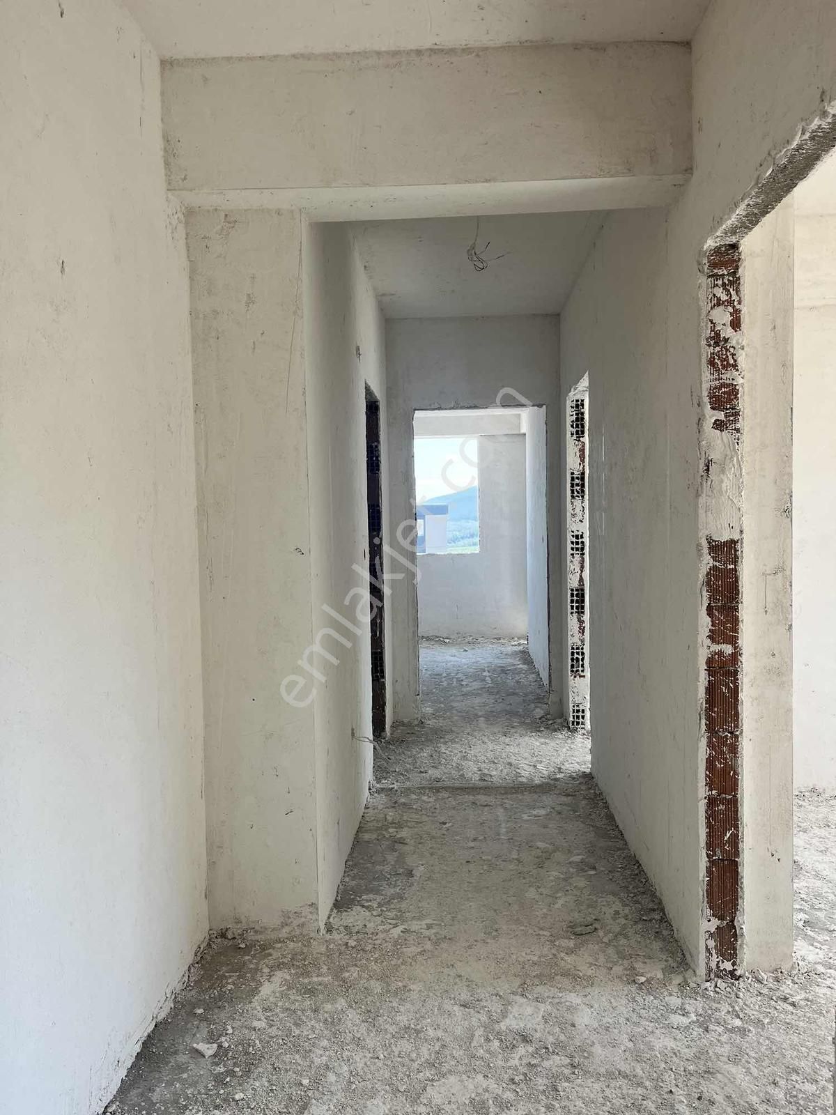 Realiva'dan Örnekkentte Satılık 2+1 Kapalı Mutfak Daire - Görsel 8