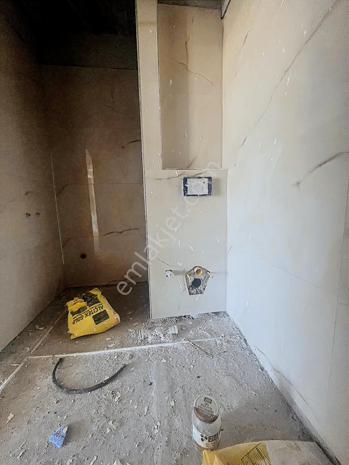 Realiva'dan Örnekkentte Satılık 2+1 Kapalı Mutfak Daire - Görsel 19