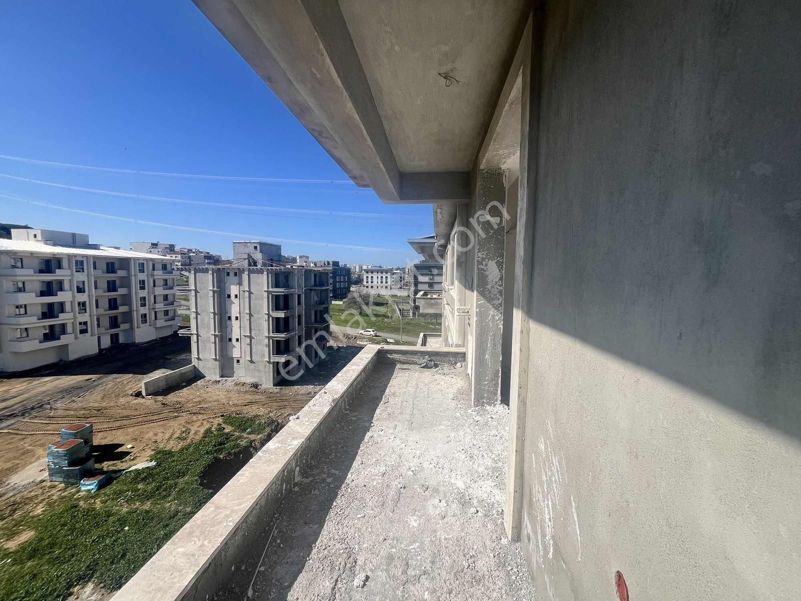 Realiva'dan Örnekkentte Satılık 2+1 Kapalı Mutfak Daire - Görsel 3